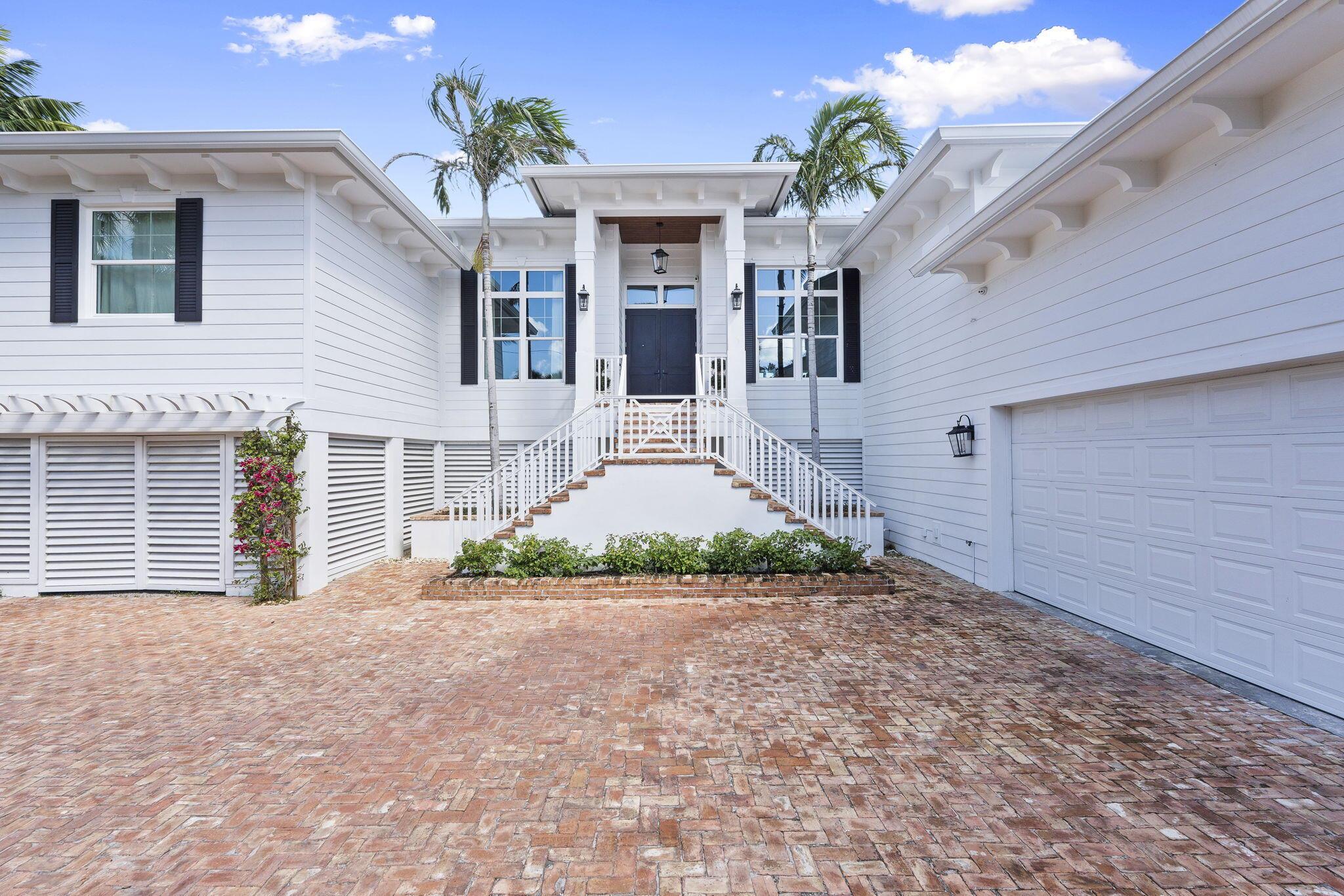 54 S Sewalls Pt Rd Sewalls Point, FL 34996