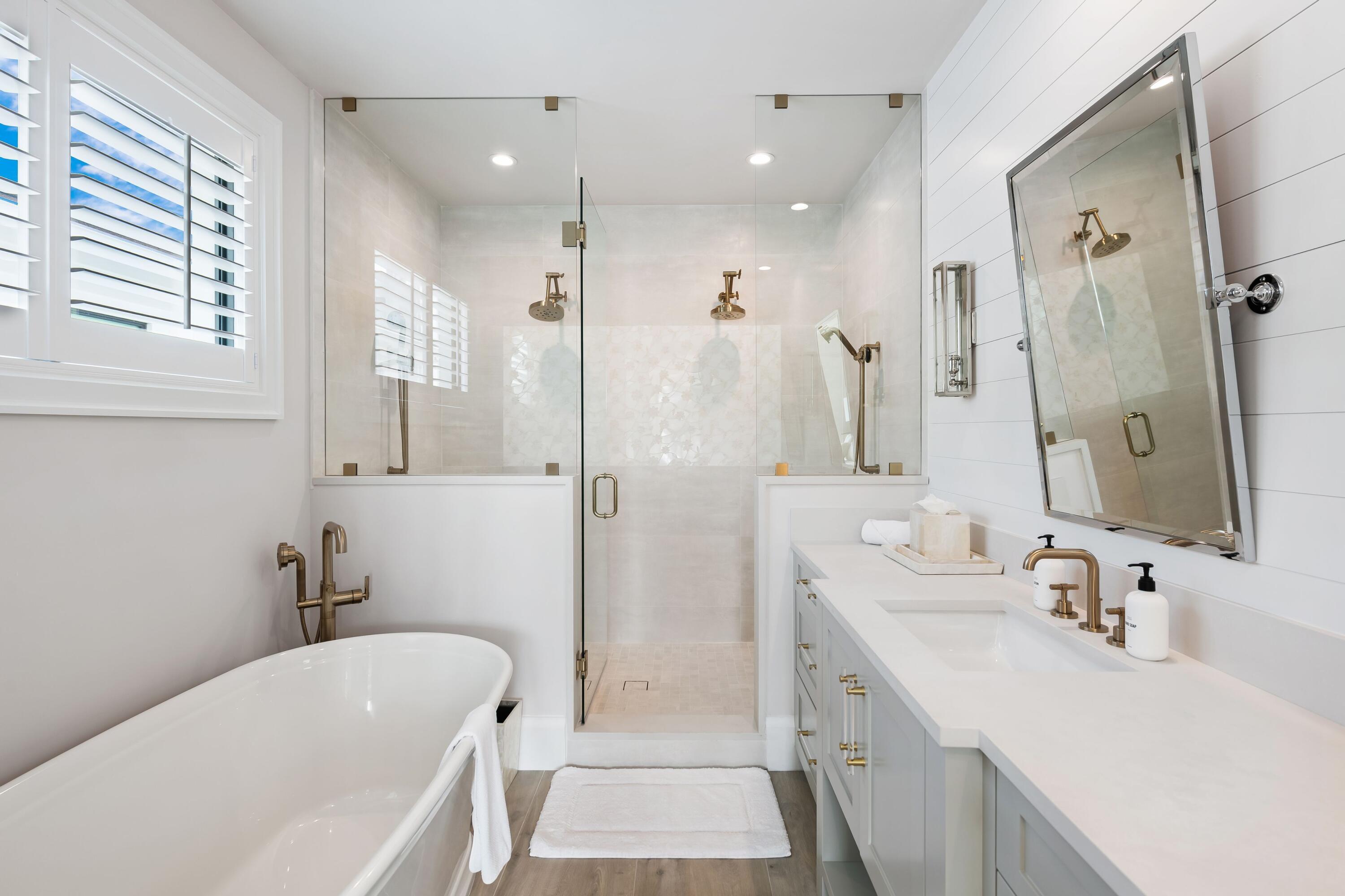 319 Coconut Isle #2 Fort Lauderdale, FL 33301