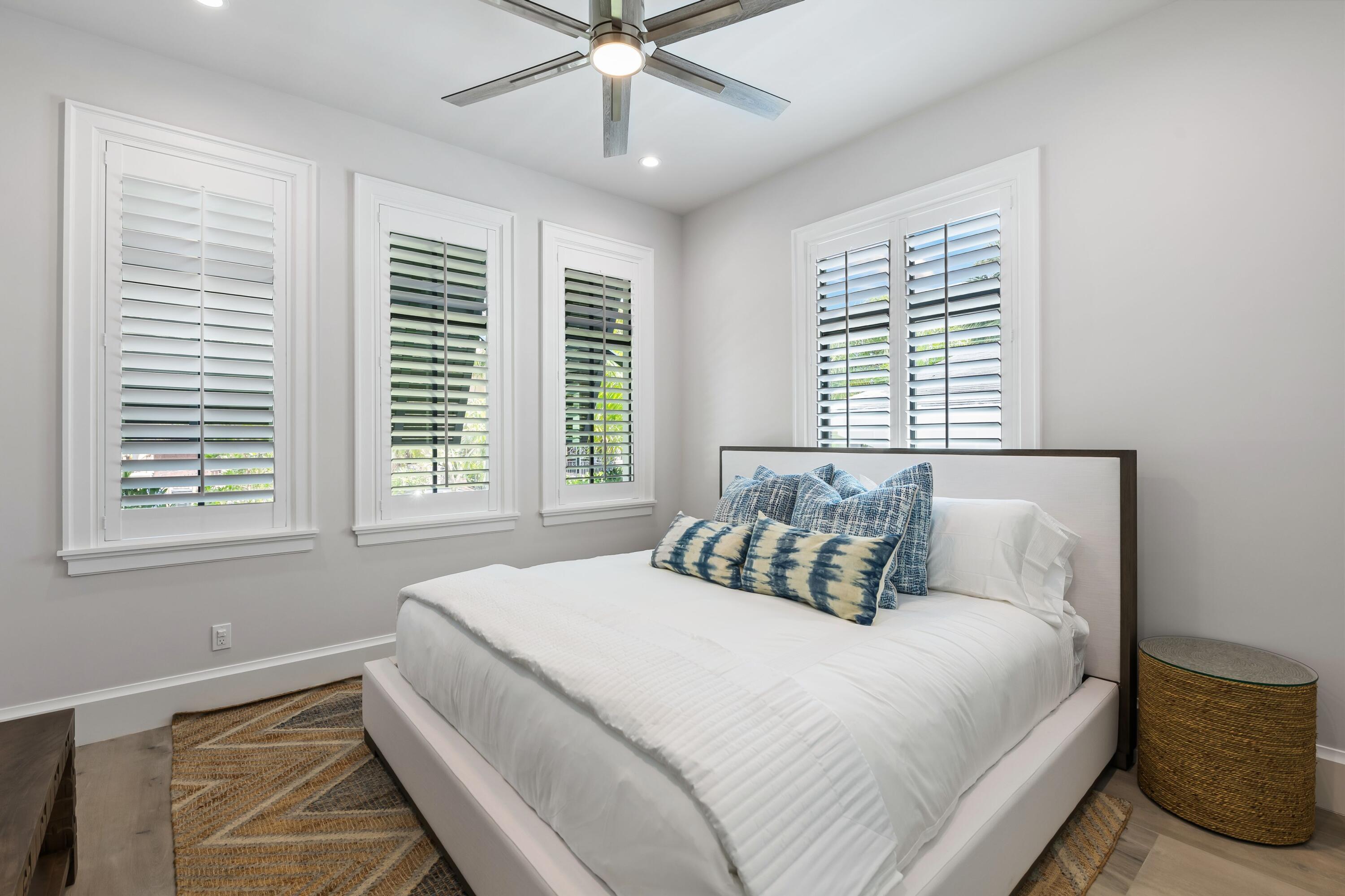 319 Coconut Isle #2 Fort Lauderdale, FL 33301