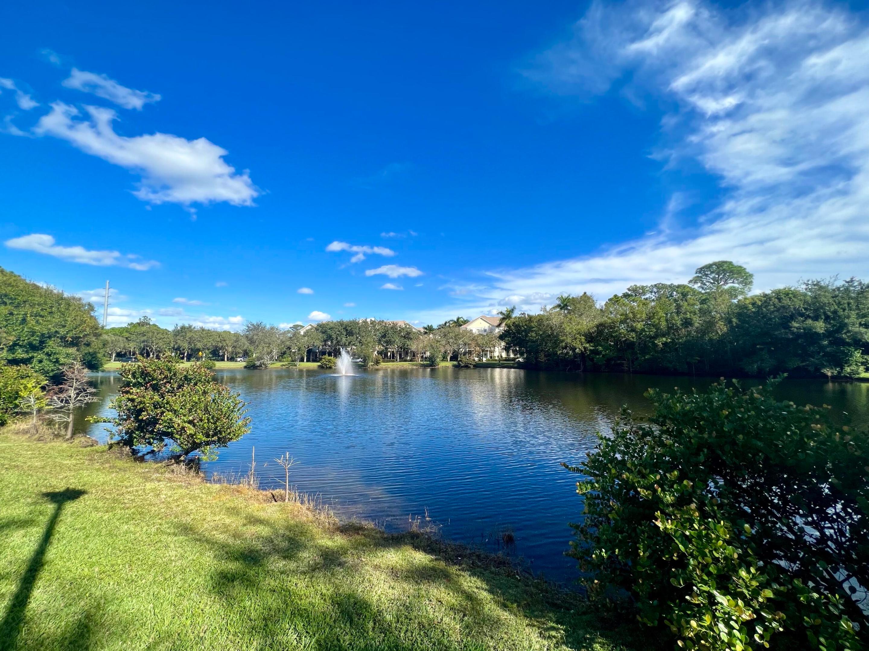 238 W Thatch Palm Jupiter, FL 33458