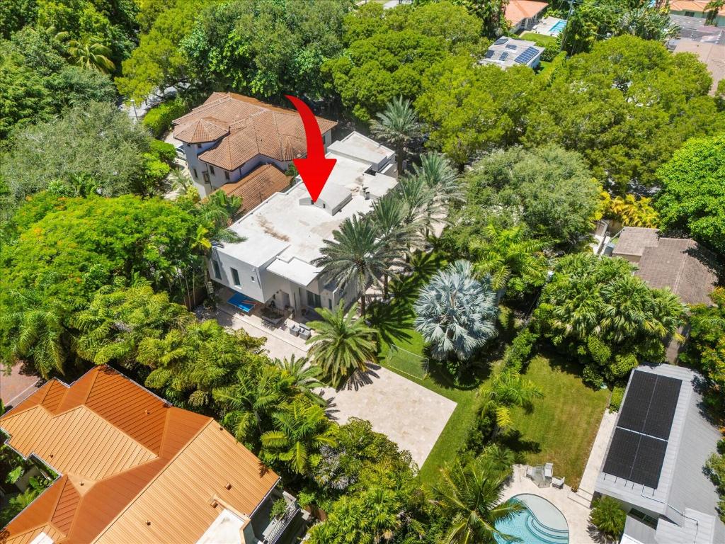 3917 S Le Jeune Miami, FL 33146