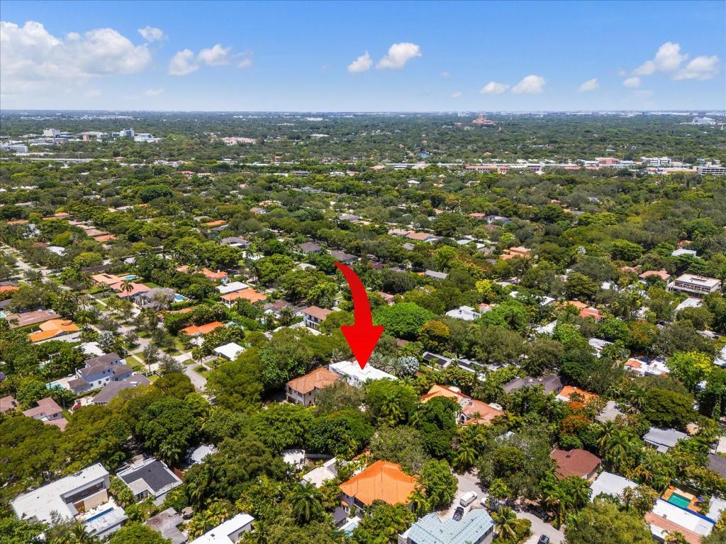 3917 S Le Jeune Miami, FL 33146