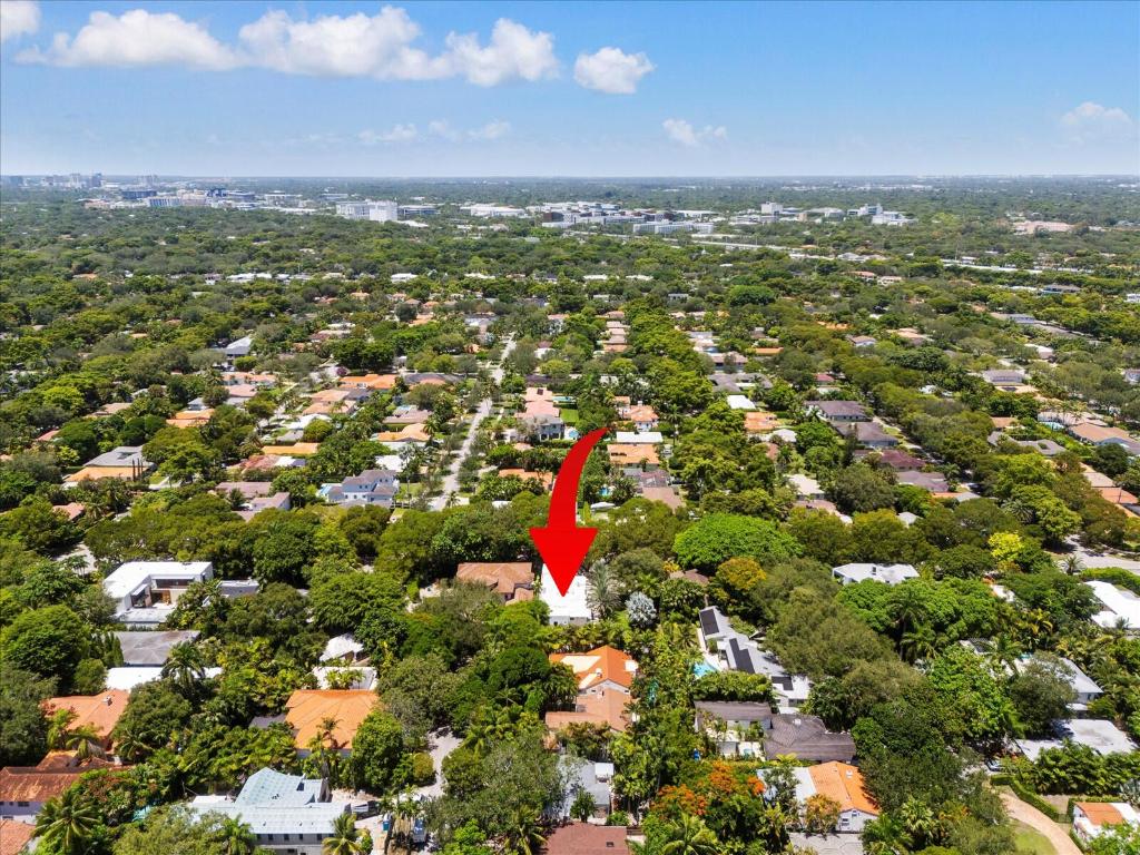 3917 S Le Jeune Miami, FL 33146