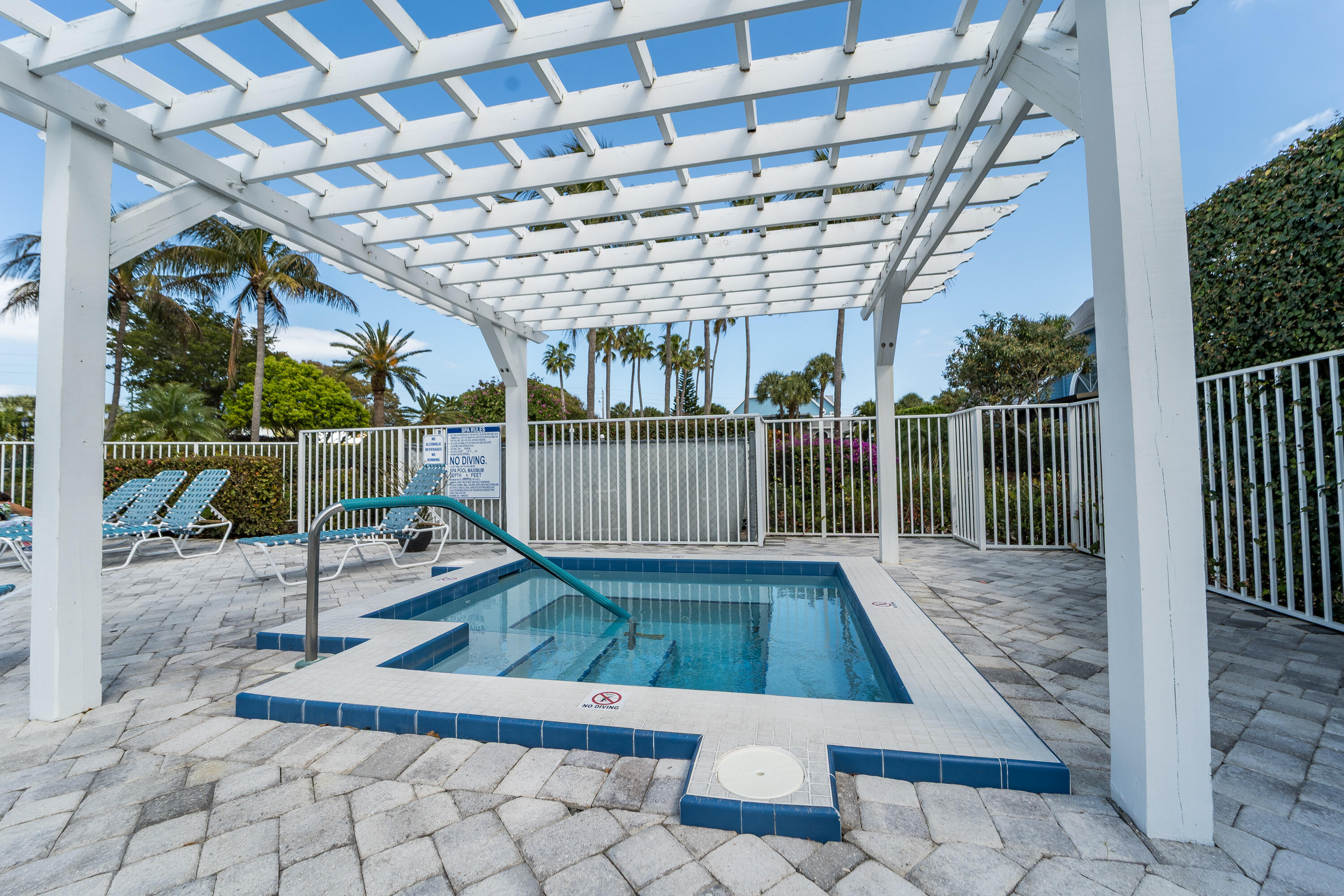 127 Ocean Dunes Jupiter, FL 33477