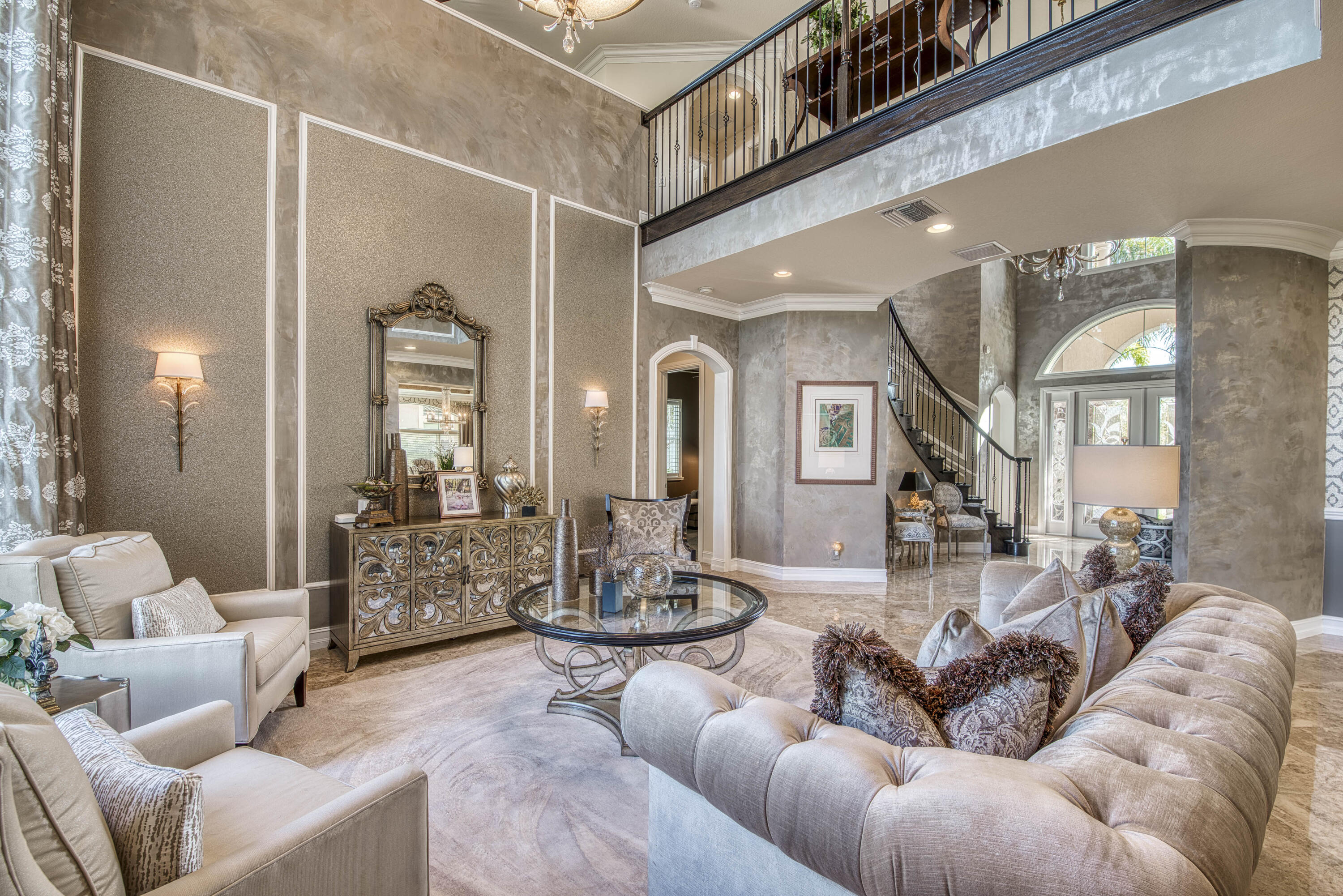 135 Carmela Jupiter, FL 33478