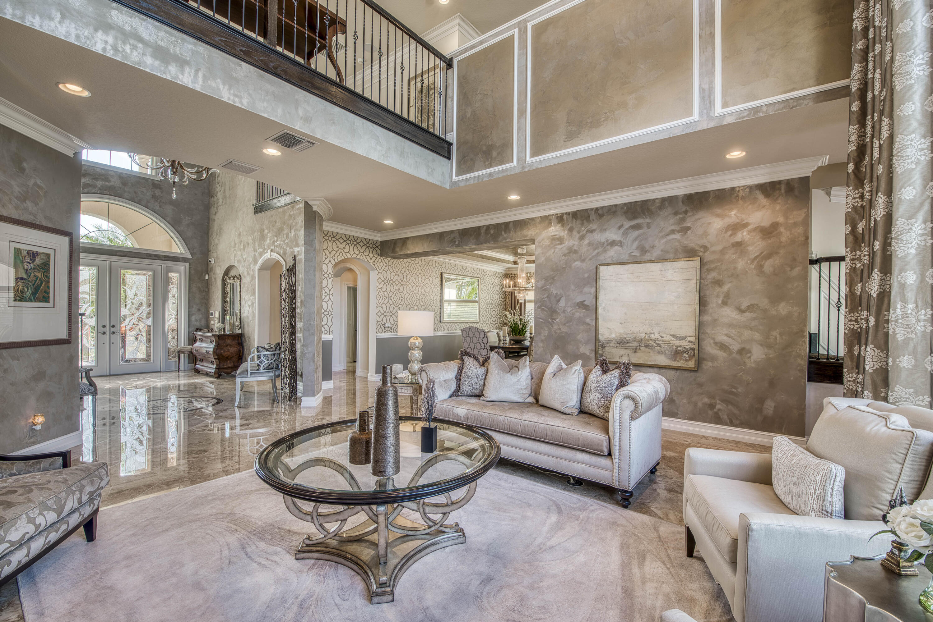 135 Carmela Jupiter, FL 33478