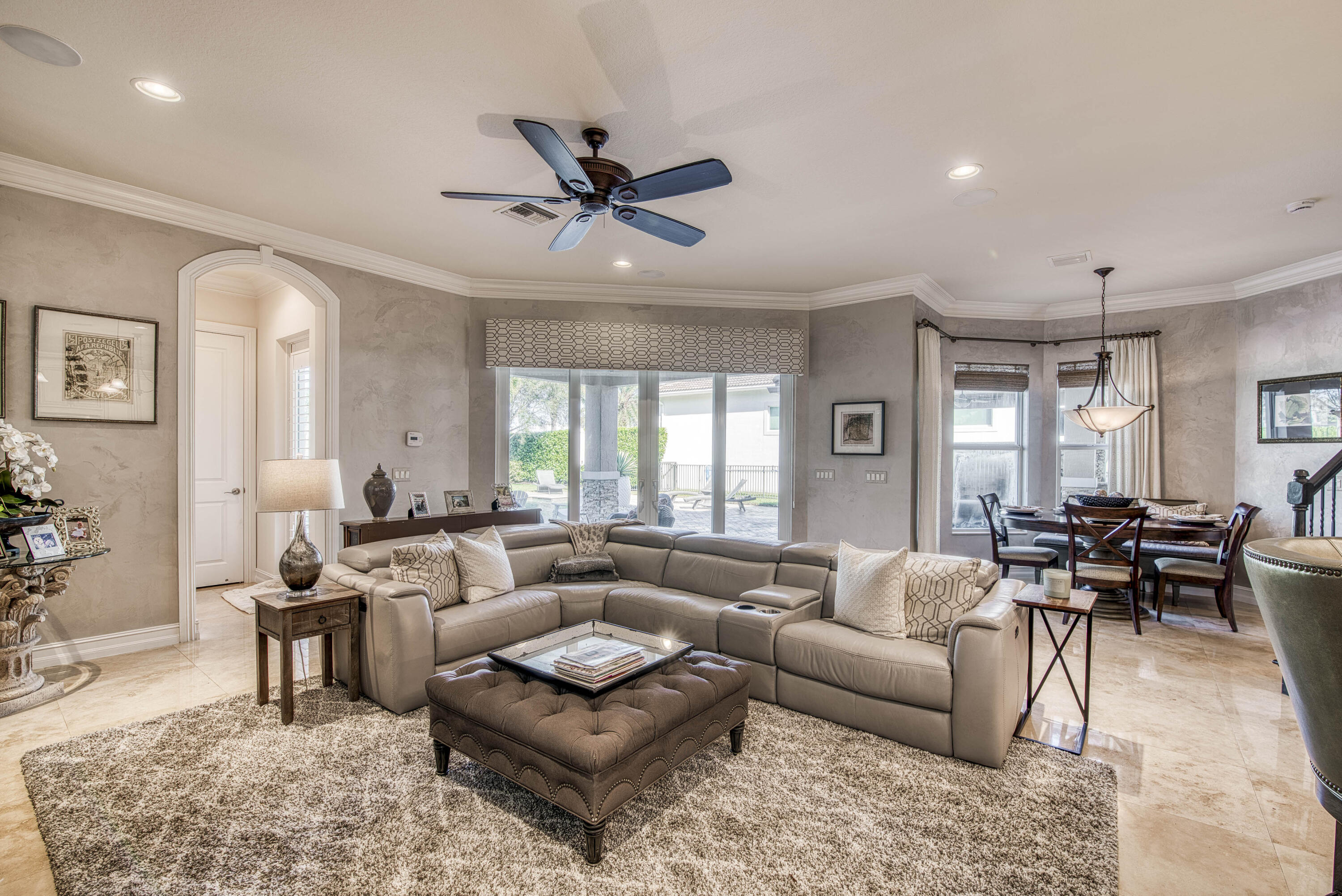 135 Carmela Jupiter, FL 33478