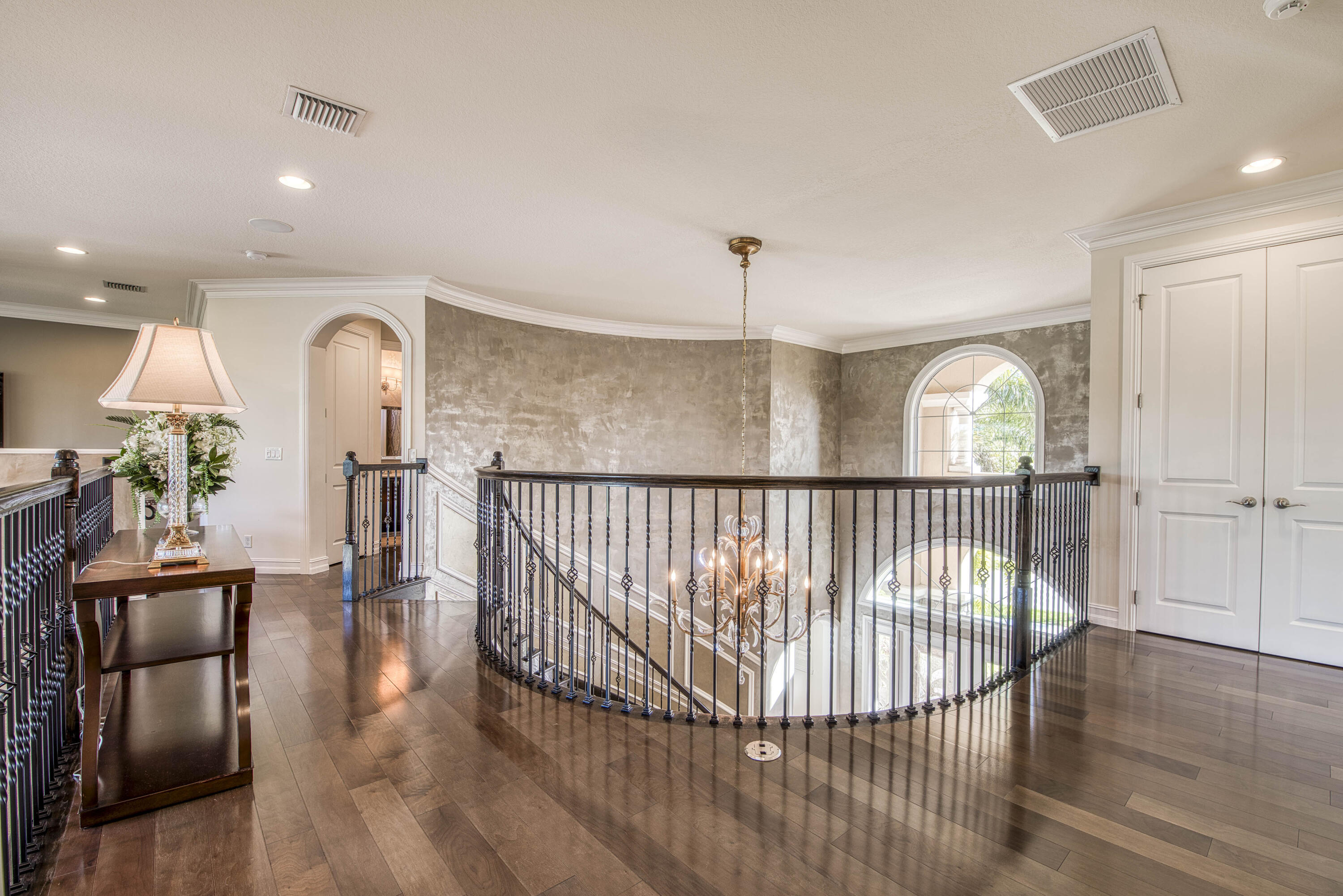 135 Carmela Jupiter, FL 33478