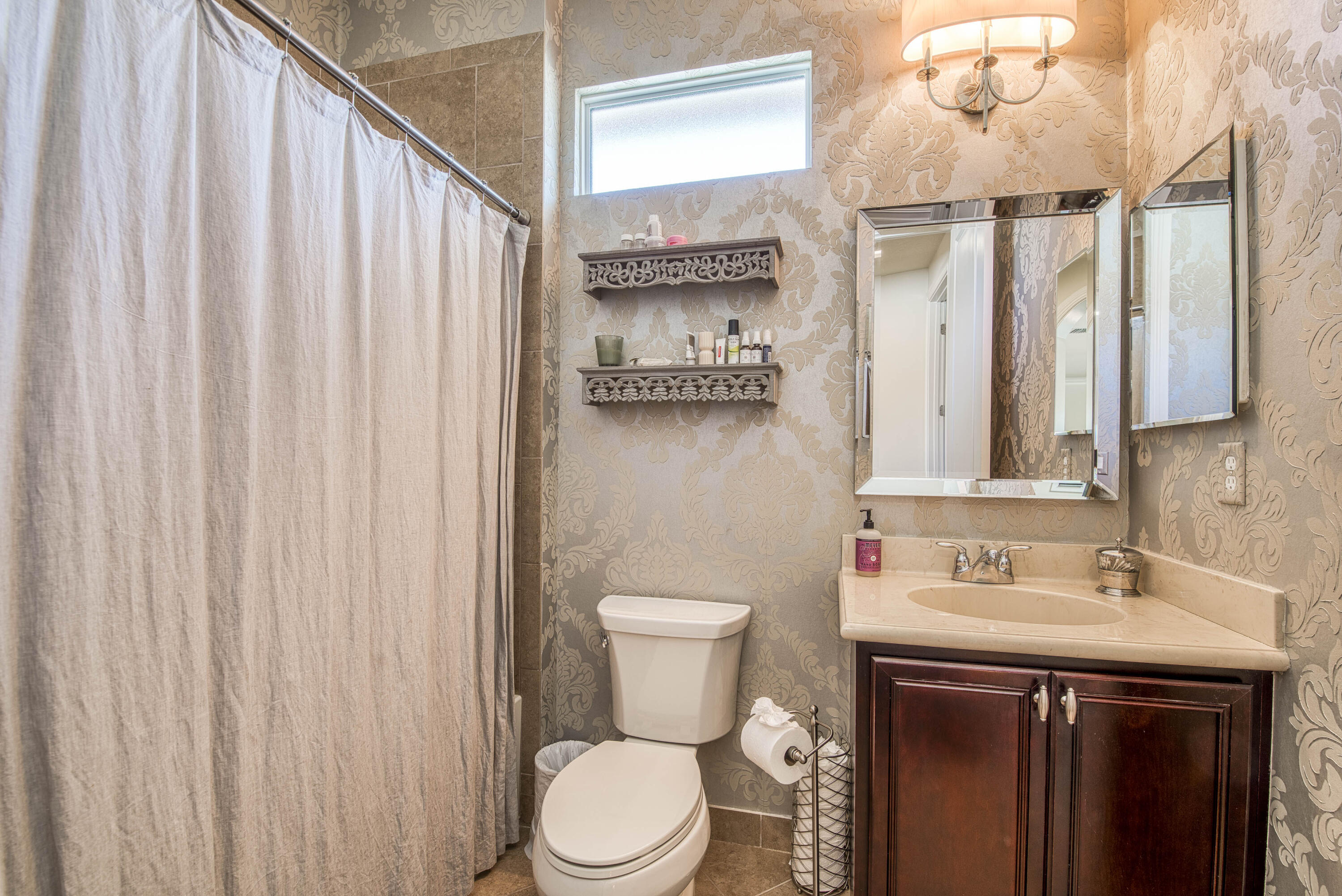 135 Carmela Jupiter, FL 33478