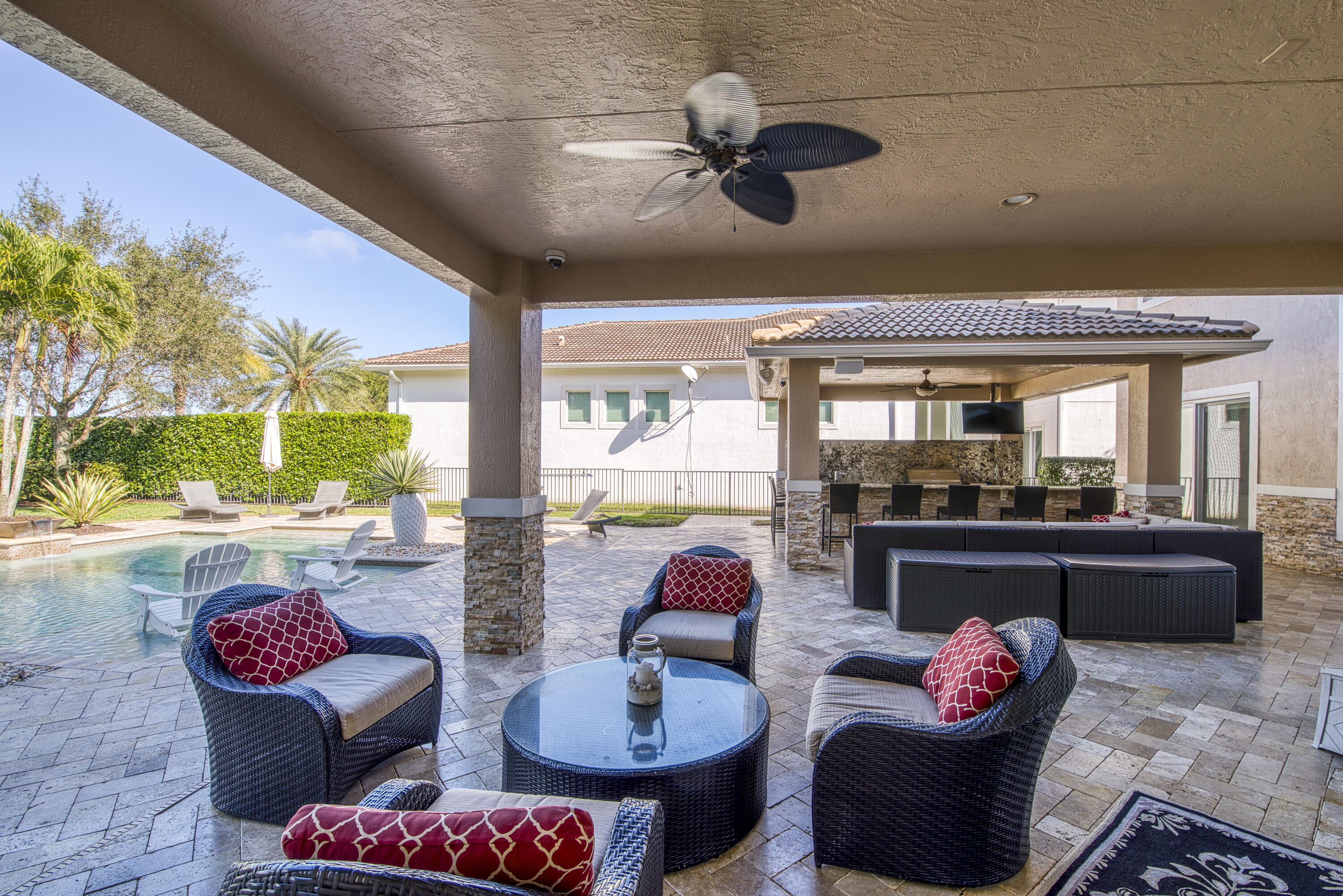 135 Carmela Jupiter, FL 33478