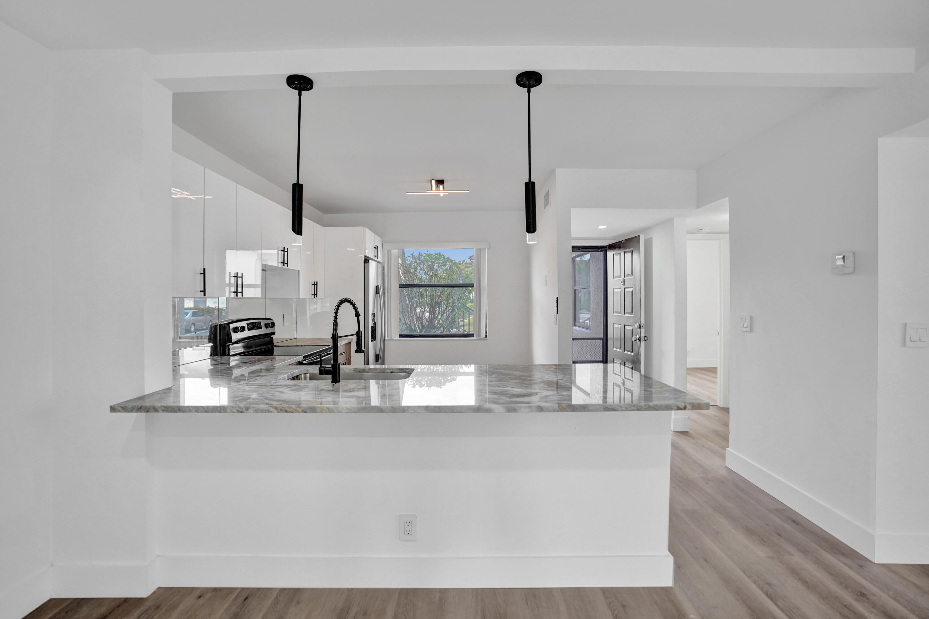 7674 Tahiti #101 Lake Worth, FL 33467