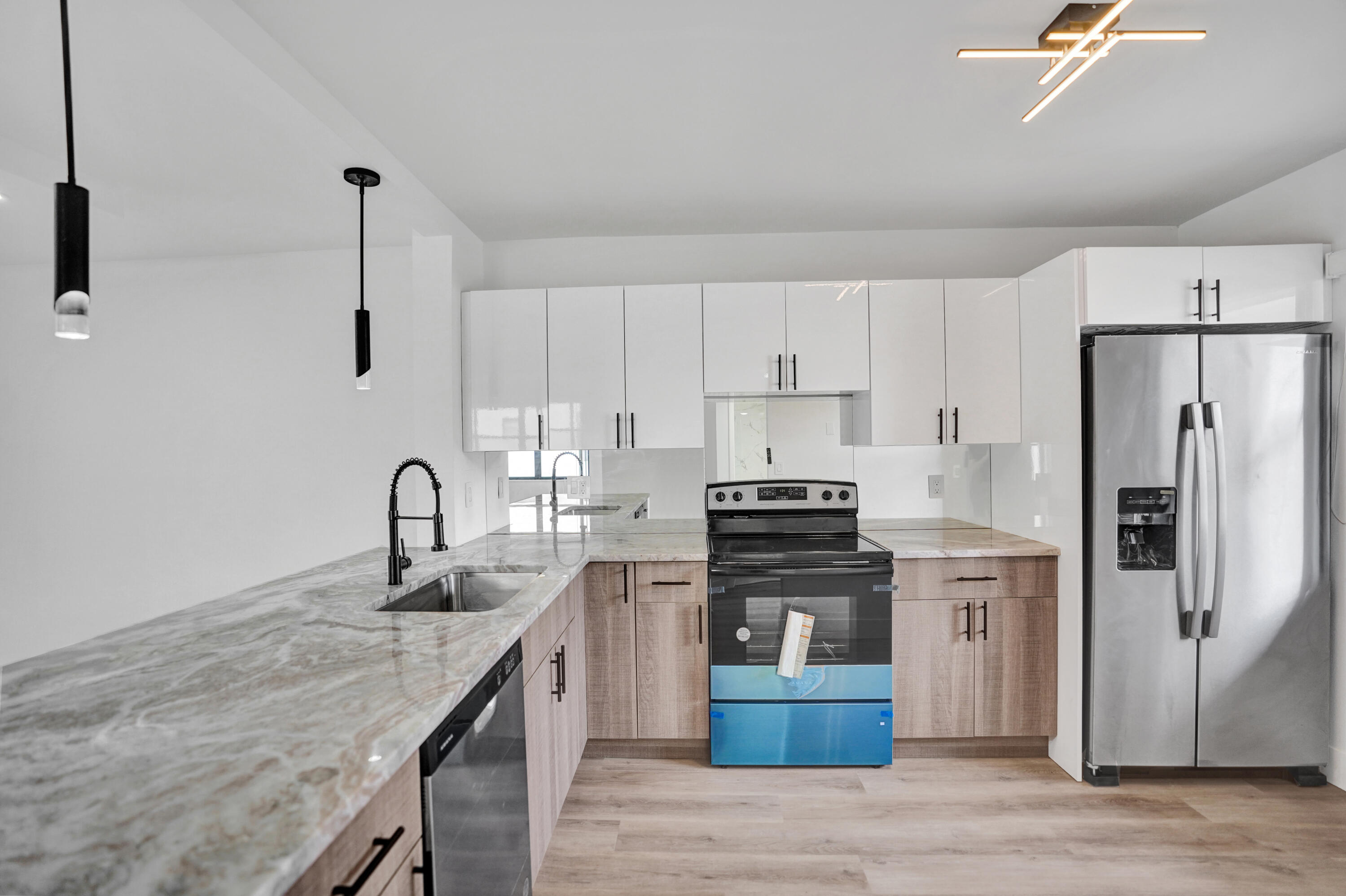 7674 Tahiti #101 Lake Worth, FL 33467