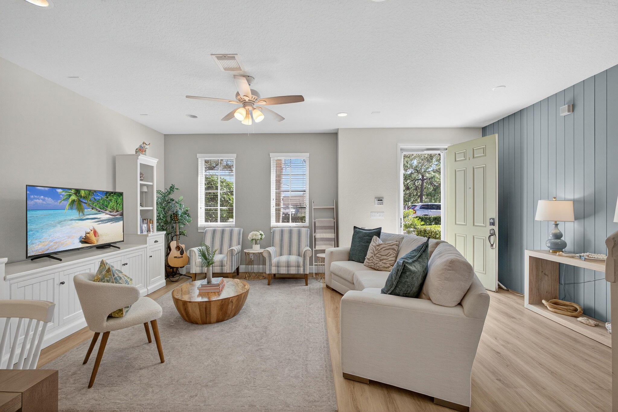 555 Dakota Jupiter, FL 33458