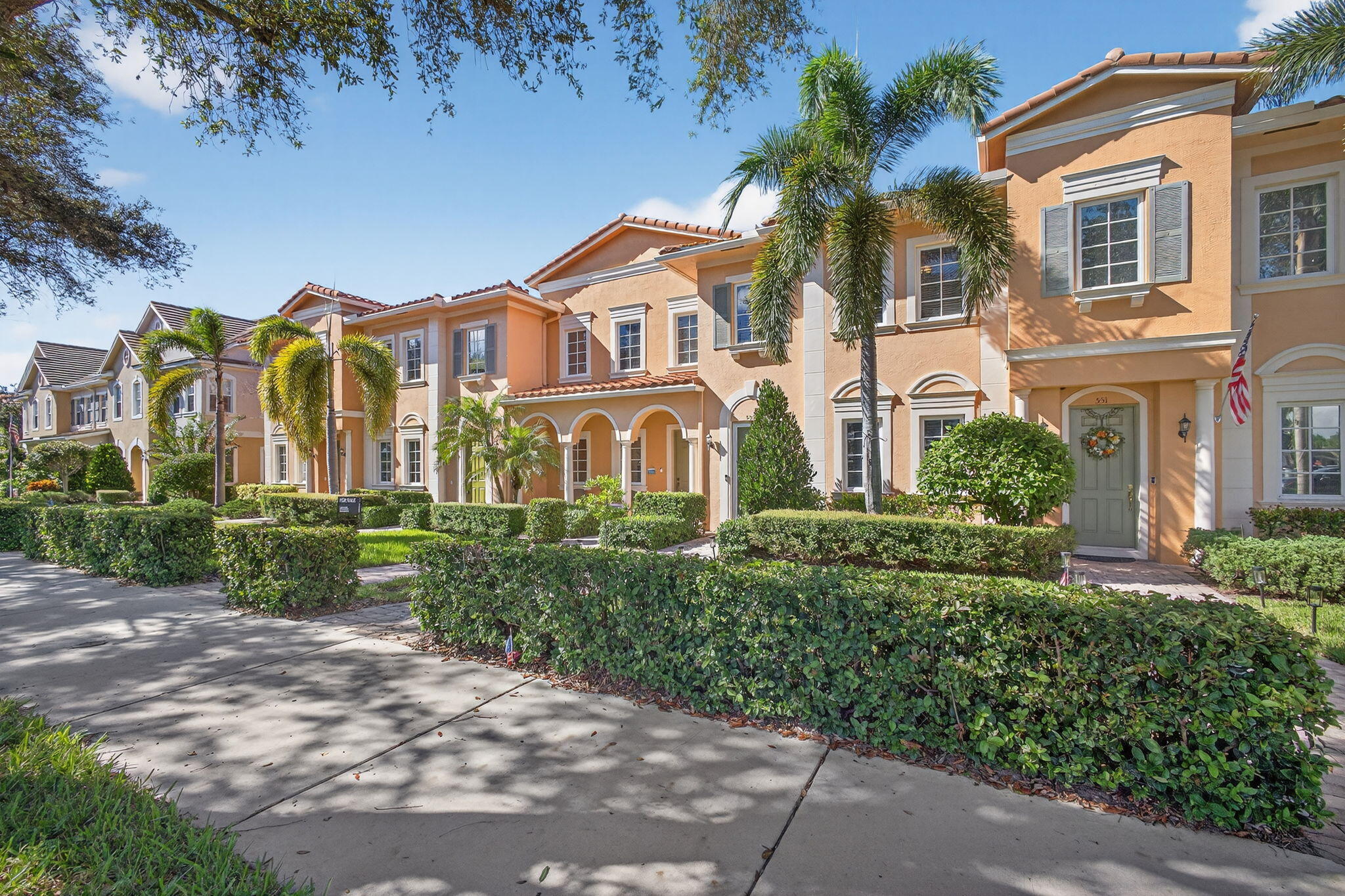 555 Dakota Jupiter, FL 33458