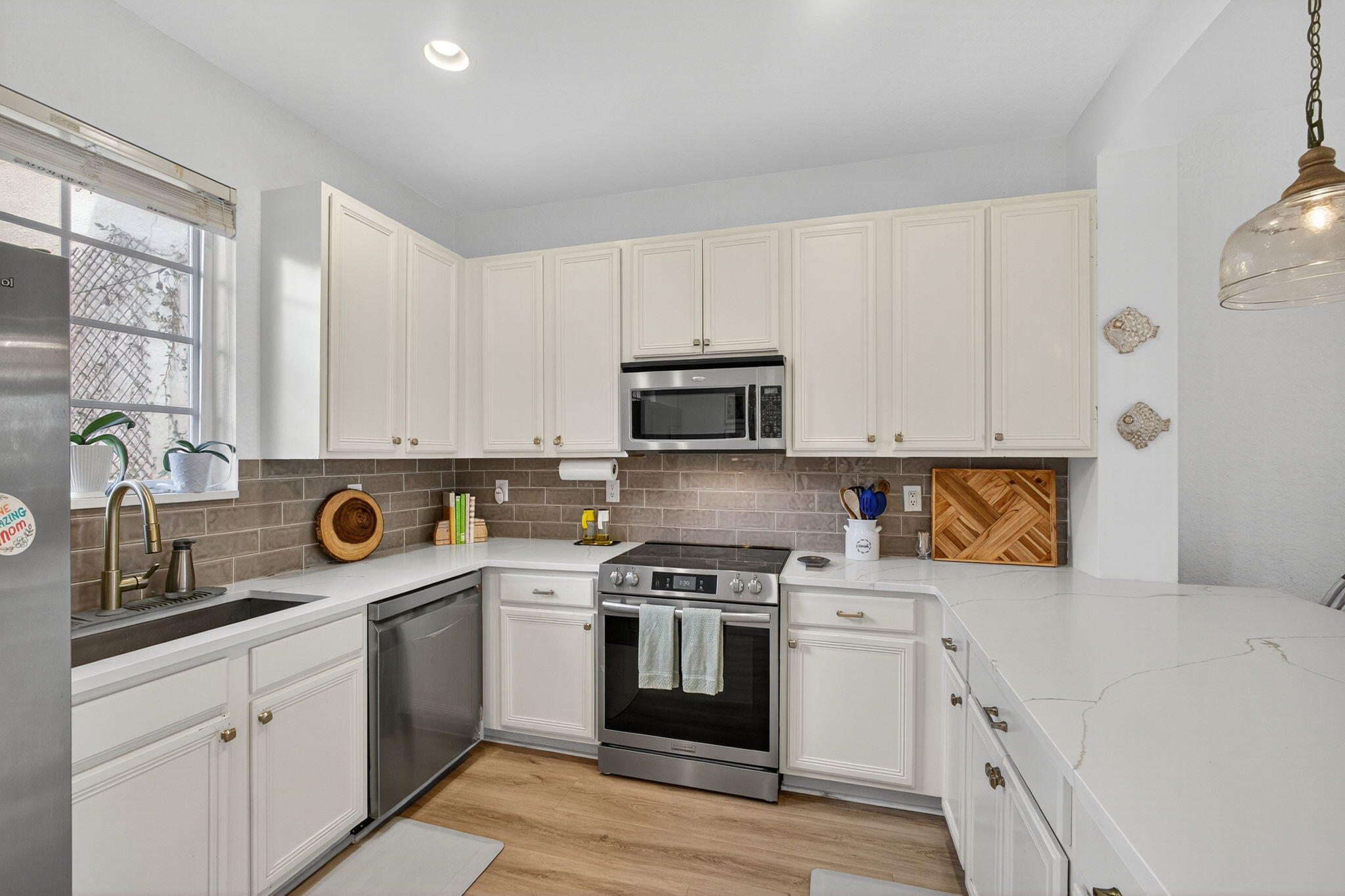 555 Dakota Jupiter, FL 33458