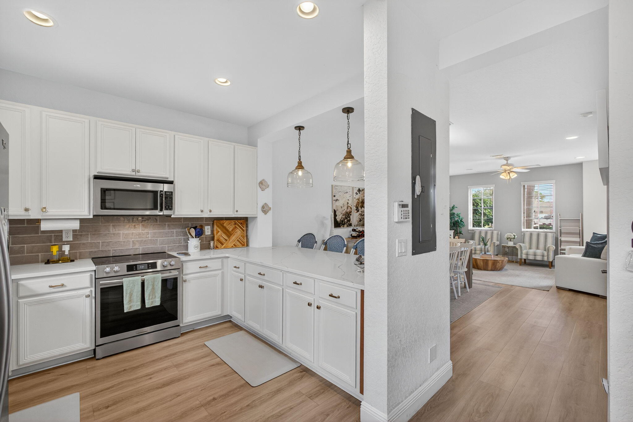 555 Dakota Jupiter, FL 33458