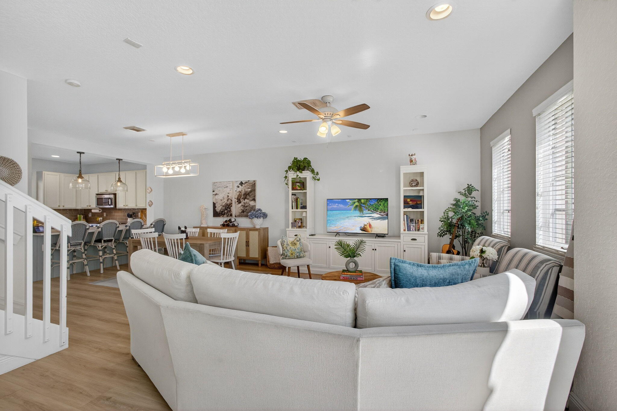 555 Dakota Jupiter, FL 33458