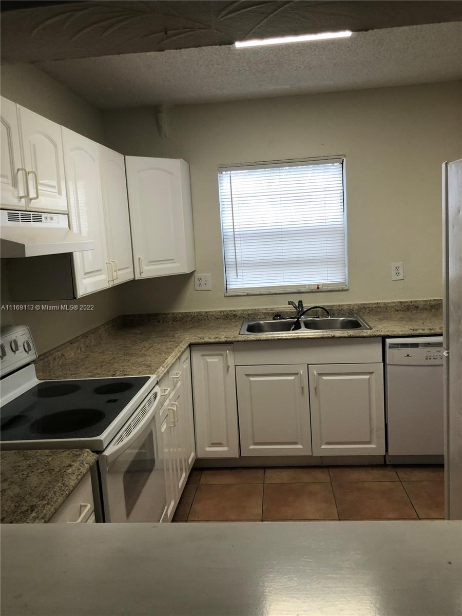 3281 E Golf Blvd #26,Pompano Beach, FL 33064