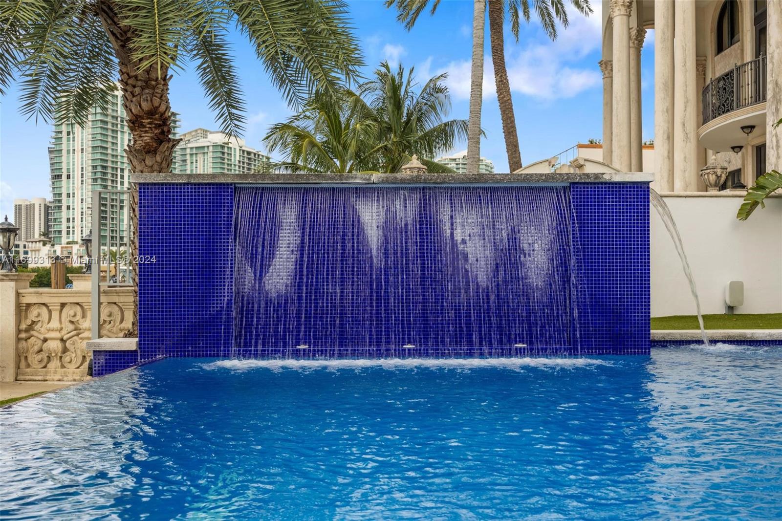 323 Atlantic Ave #Na Sunny Isles Beach, FL 33160