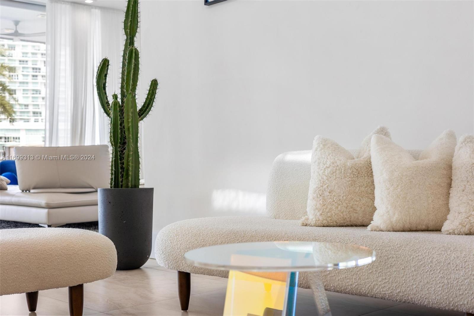 323 Atlantic Ave #Na Sunny Isles Beach, FL 33160