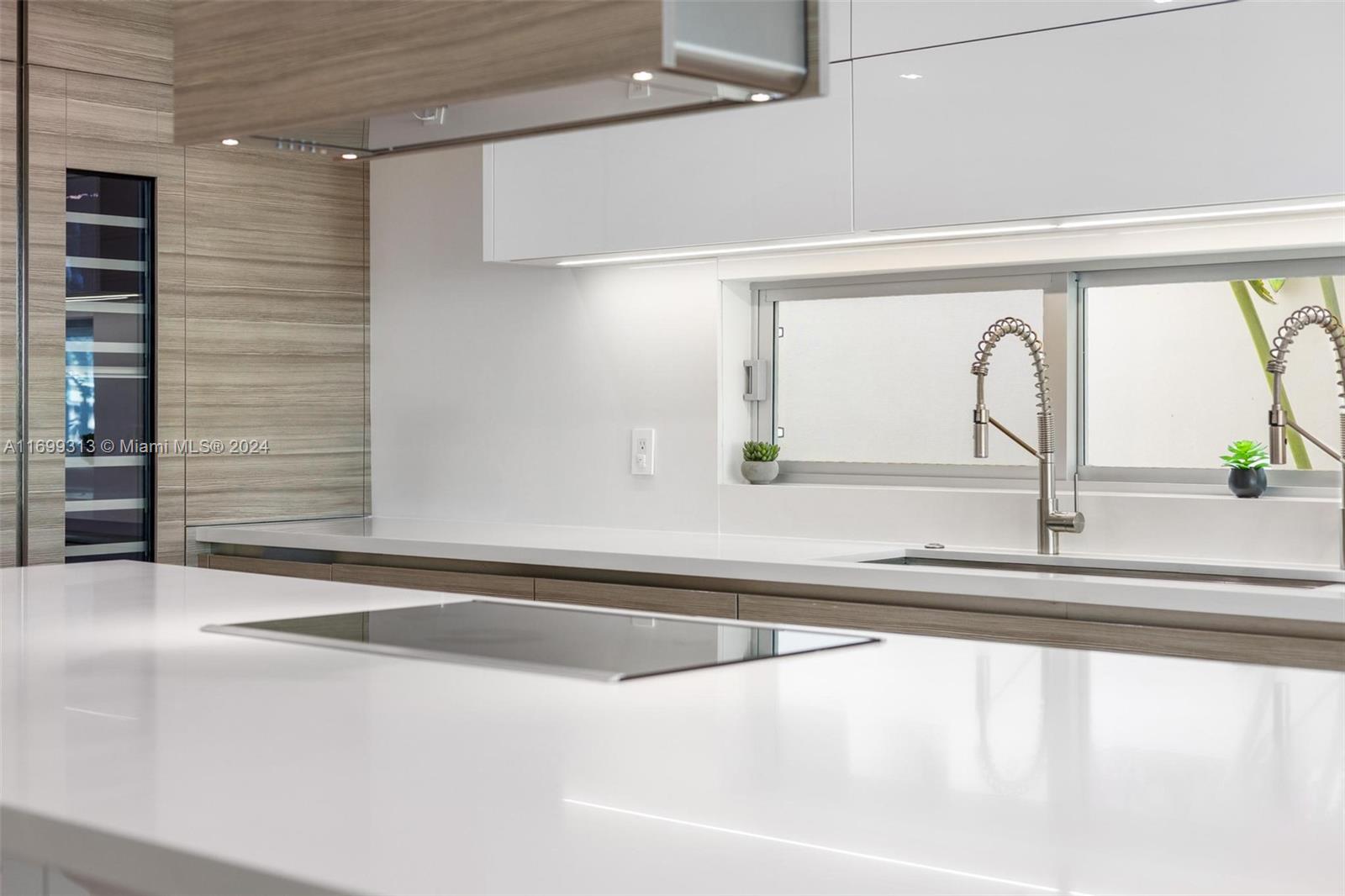 323 Atlantic Ave #Na Sunny Isles Beach, FL 33160