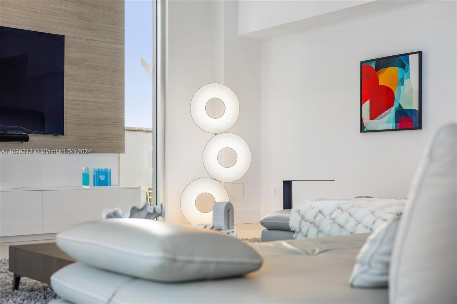 323 Atlantic Ave #Na Sunny Isles Beach, FL 33160