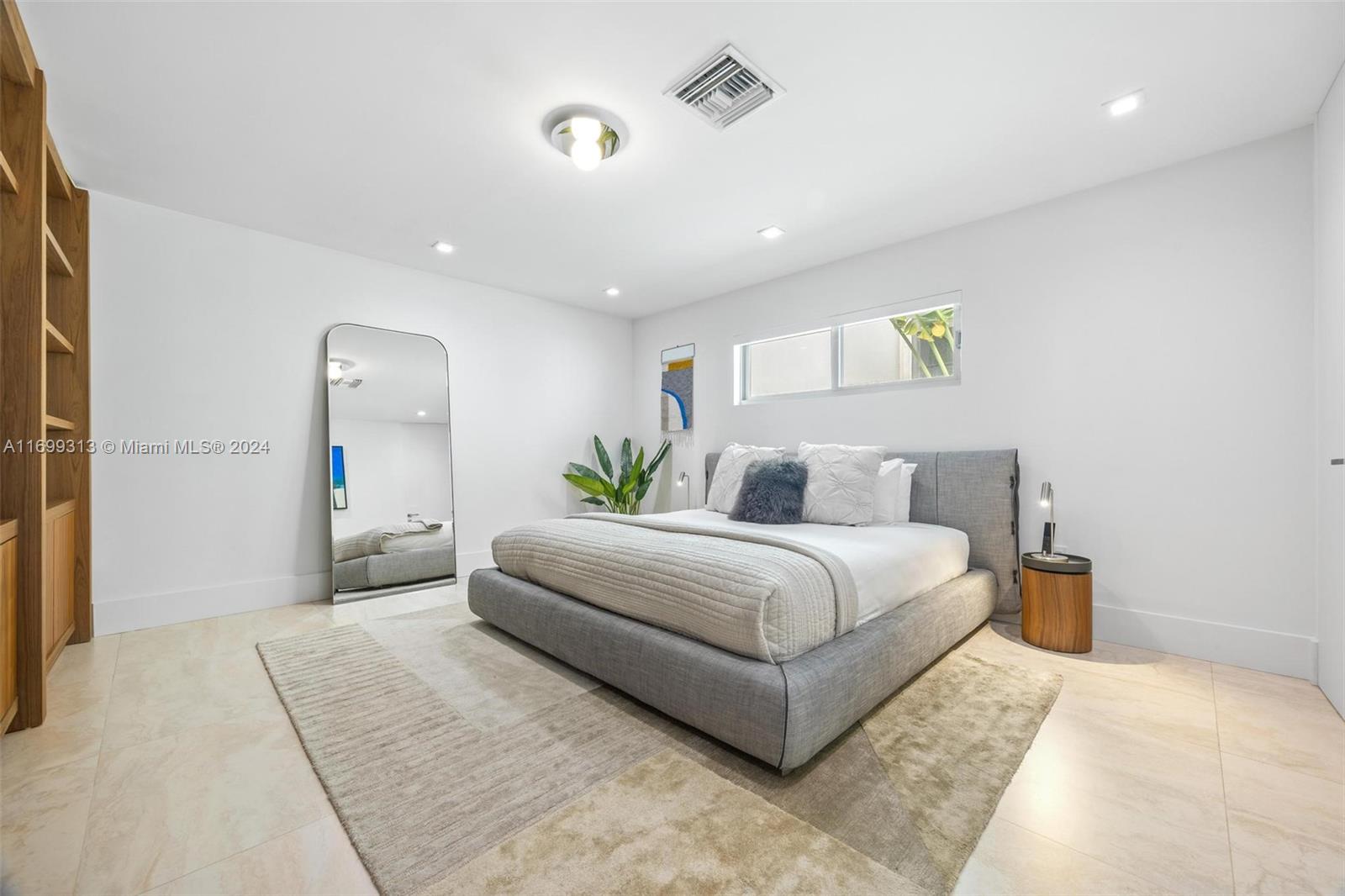 323 Atlantic Ave #Na Sunny Isles Beach, FL 33160