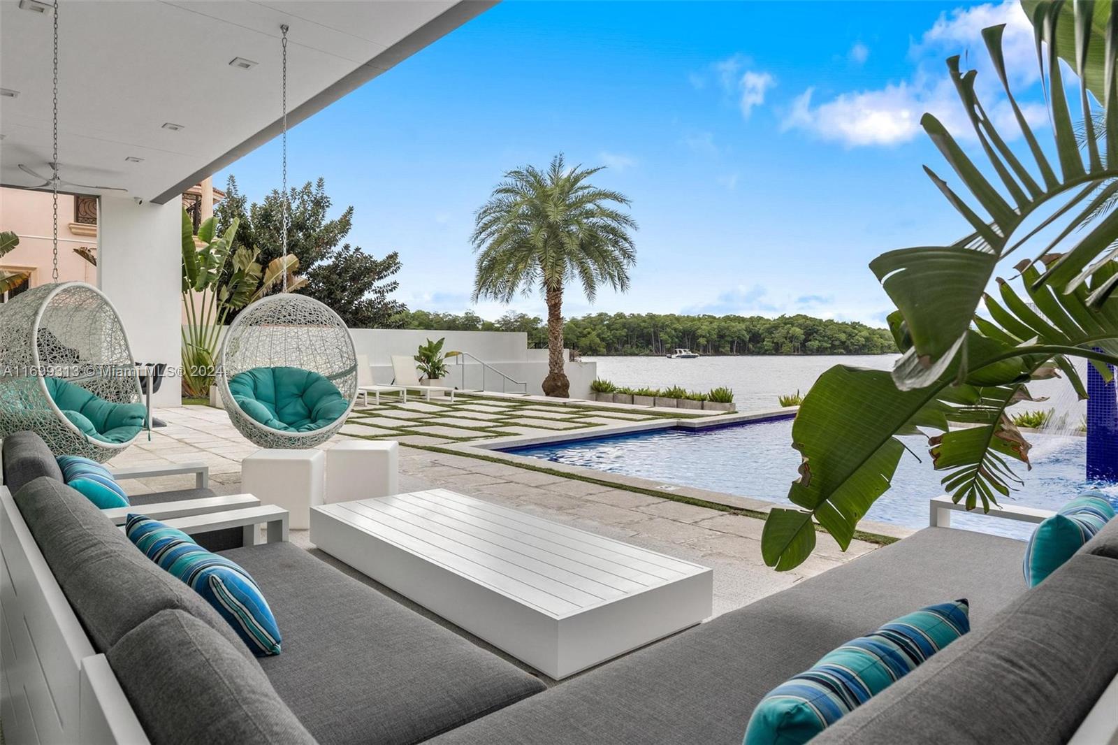 323 Atlantic Ave #Na Sunny Isles Beach, FL 33160