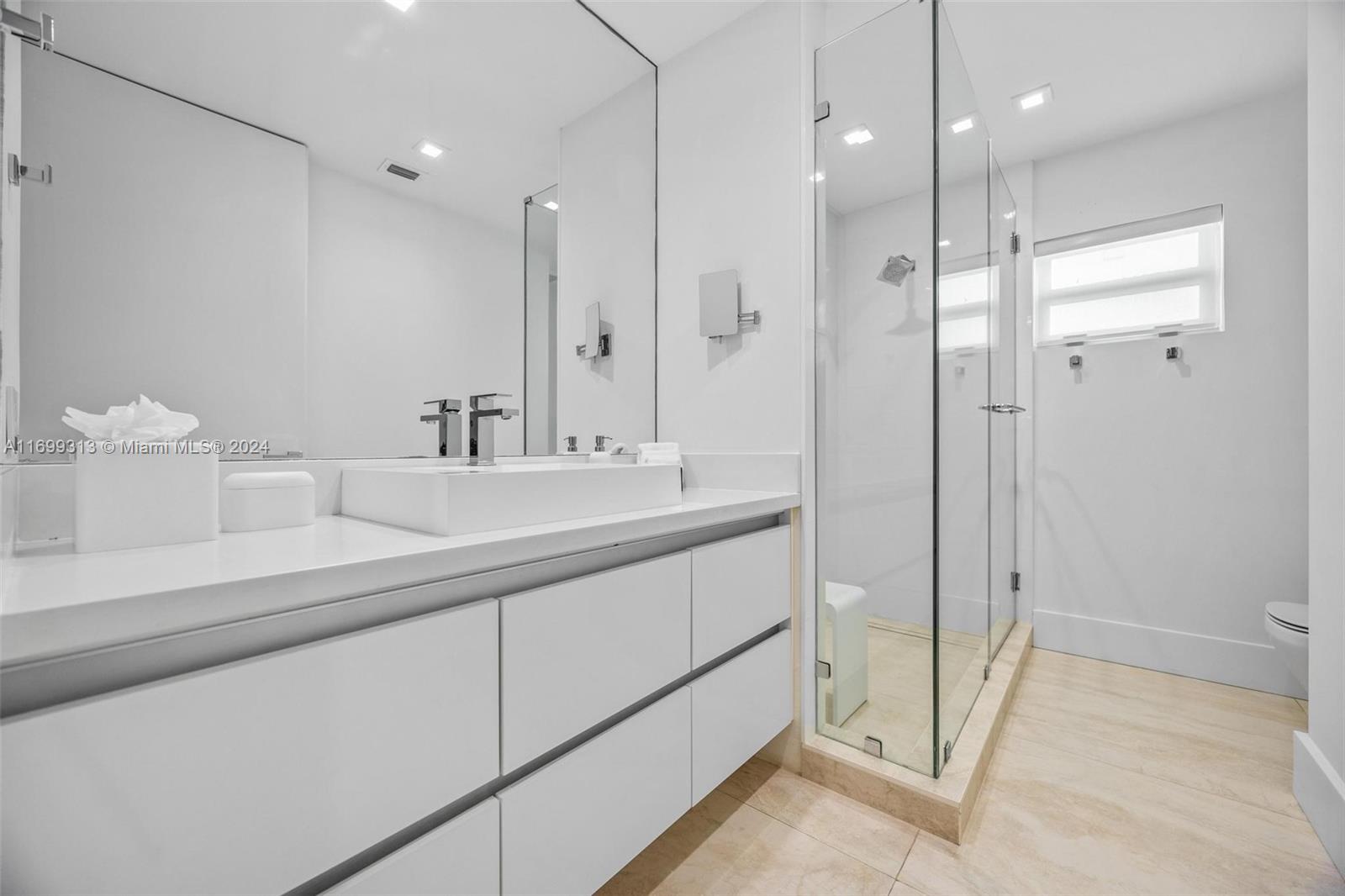 323 Atlantic Ave #Na Sunny Isles Beach, FL 33160