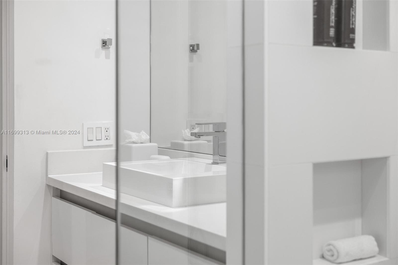 323 Atlantic Ave #Na Sunny Isles Beach, FL 33160