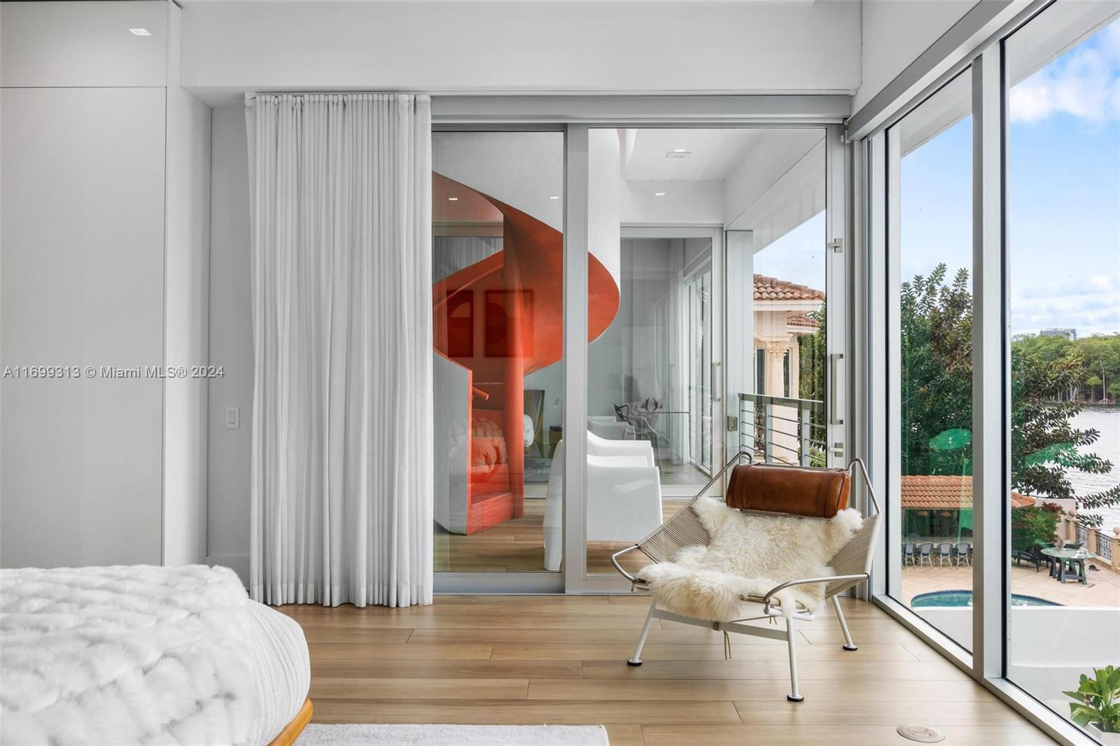 323 Atlantic Ave #Na Sunny Isles Beach, FL 33160