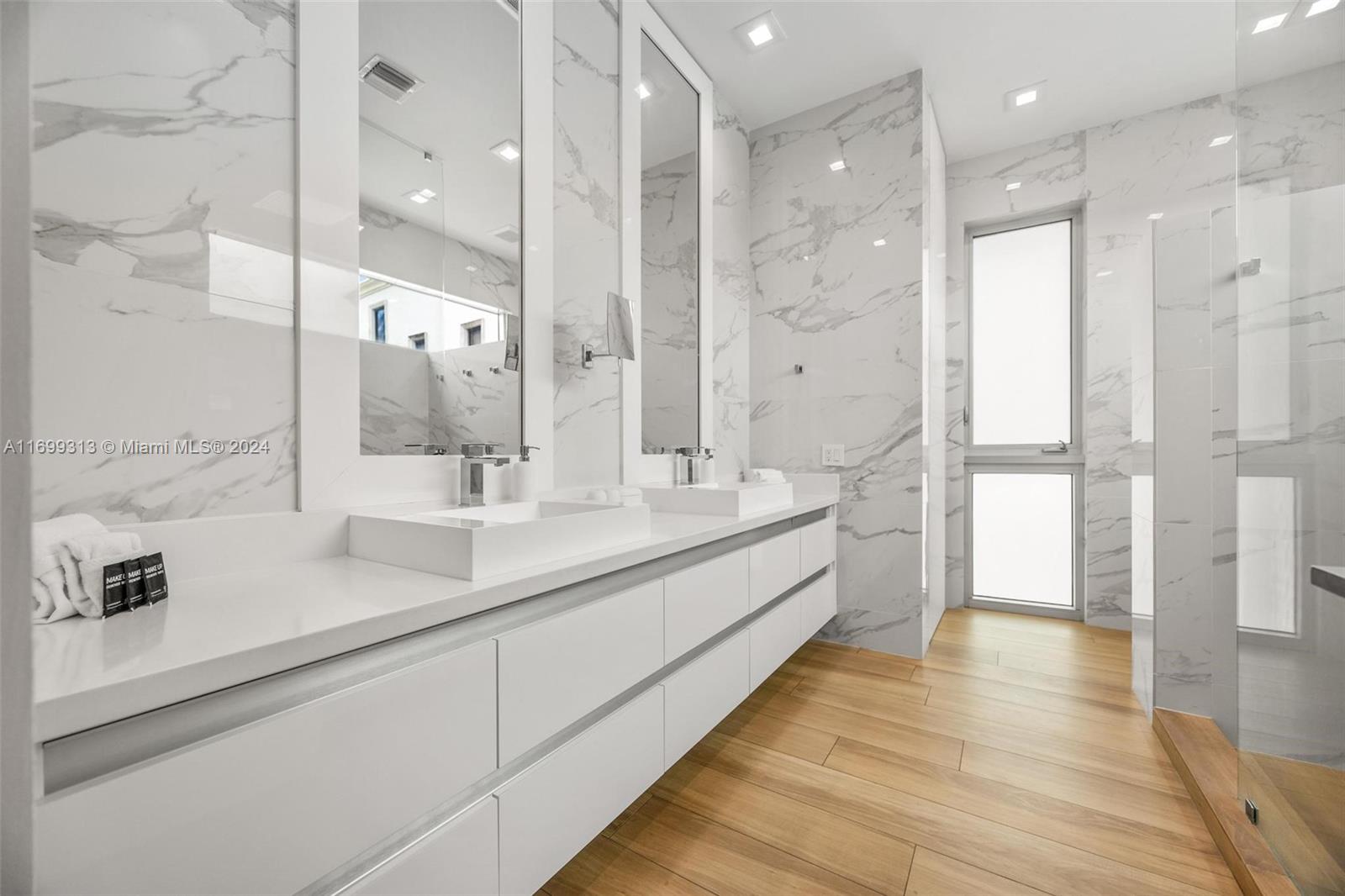 323 Atlantic Ave #Na Sunny Isles Beach, FL 33160