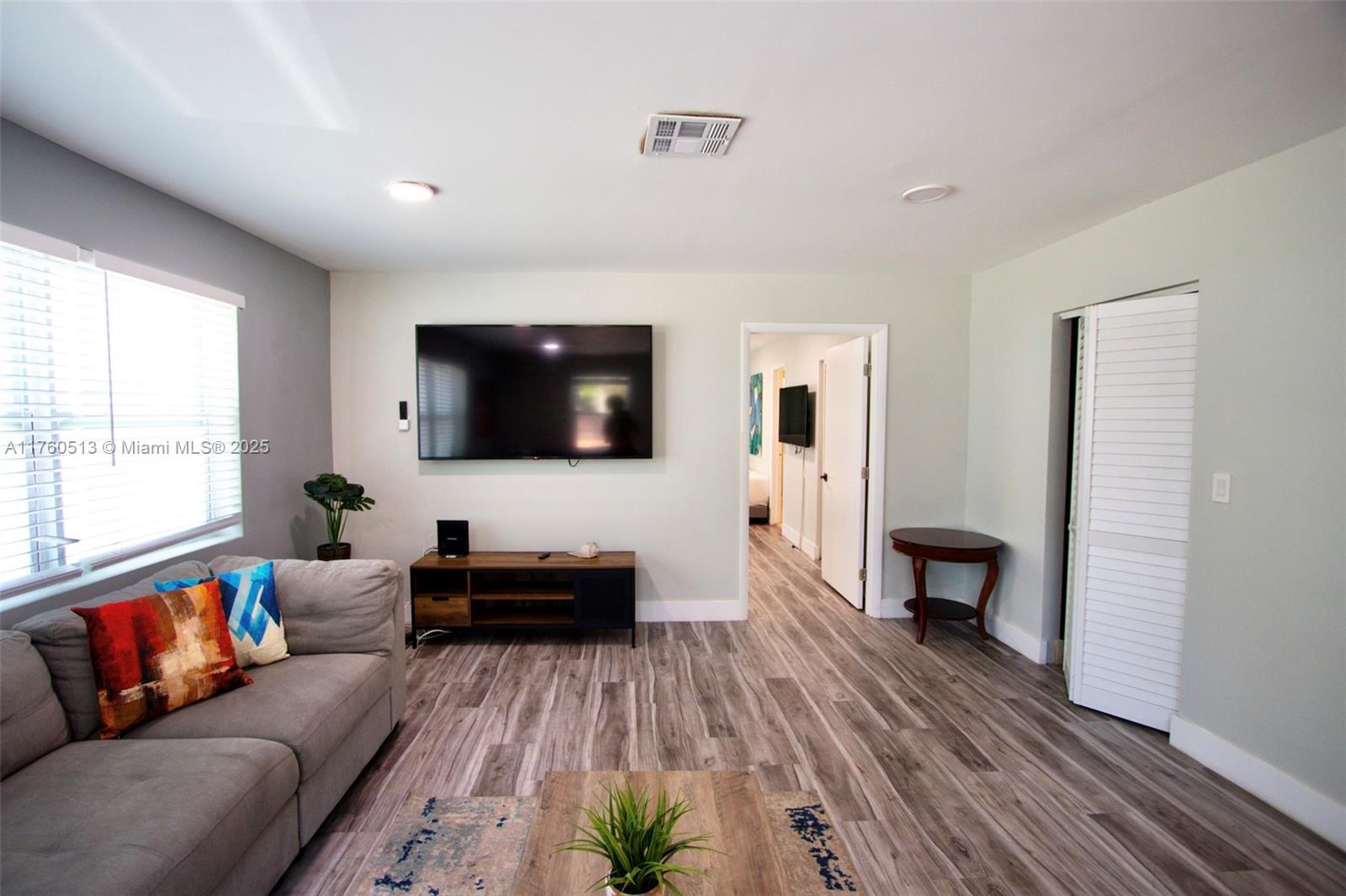 3981 SW 58th St Dania Beach, FL 33312