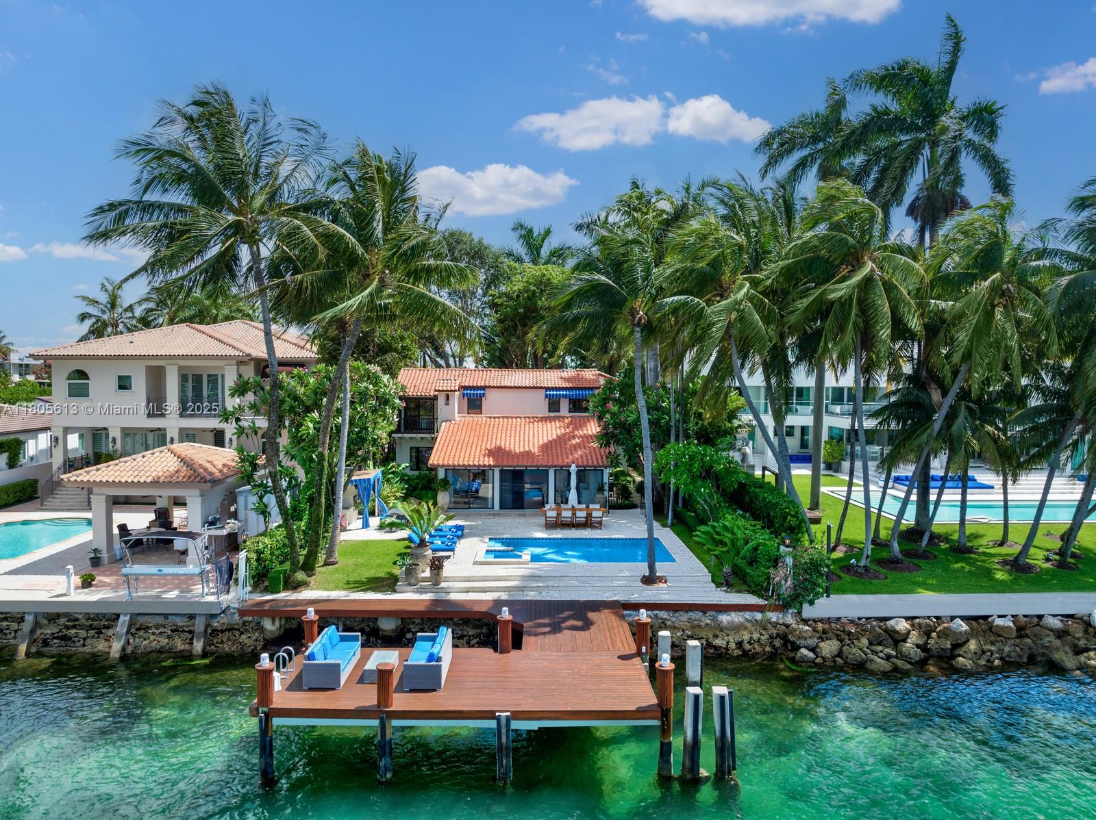 56 S Hibiscus Dr Miami Beach, FL 33139 56 S Hibiscus Dr Miami Beach, FL 33139