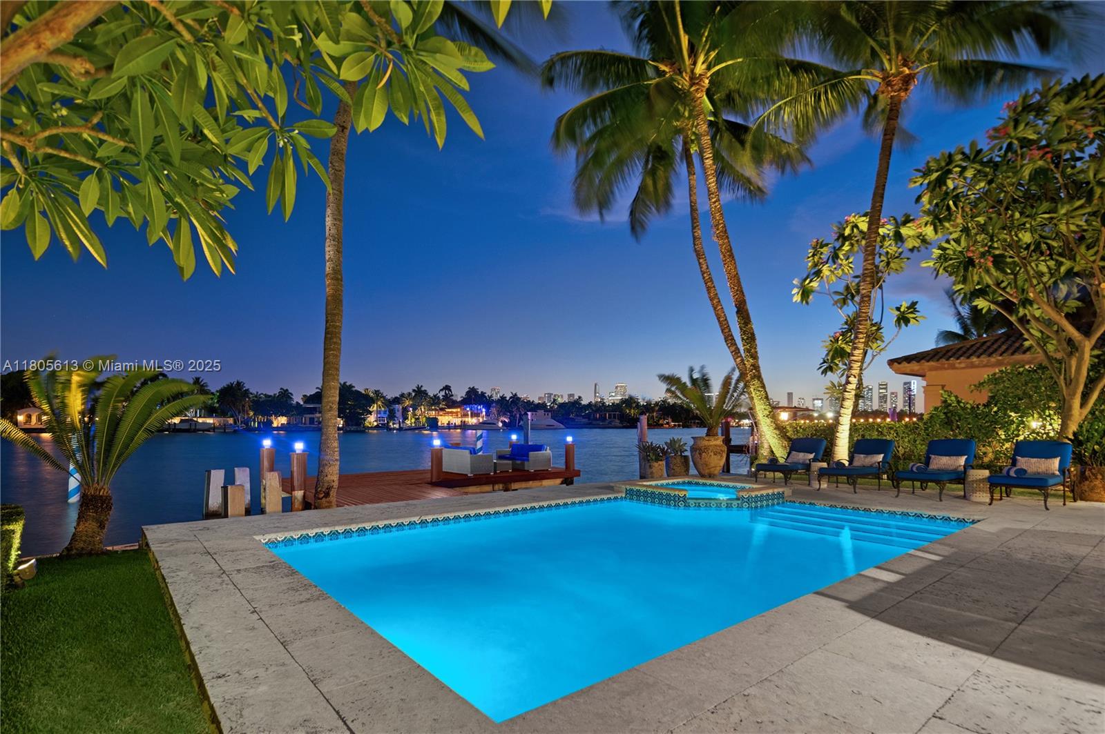 56 S Hibiscus Dr Miami Beach, FL 33139 56 S Hibiscus Dr Miami Beach, FL 33139
