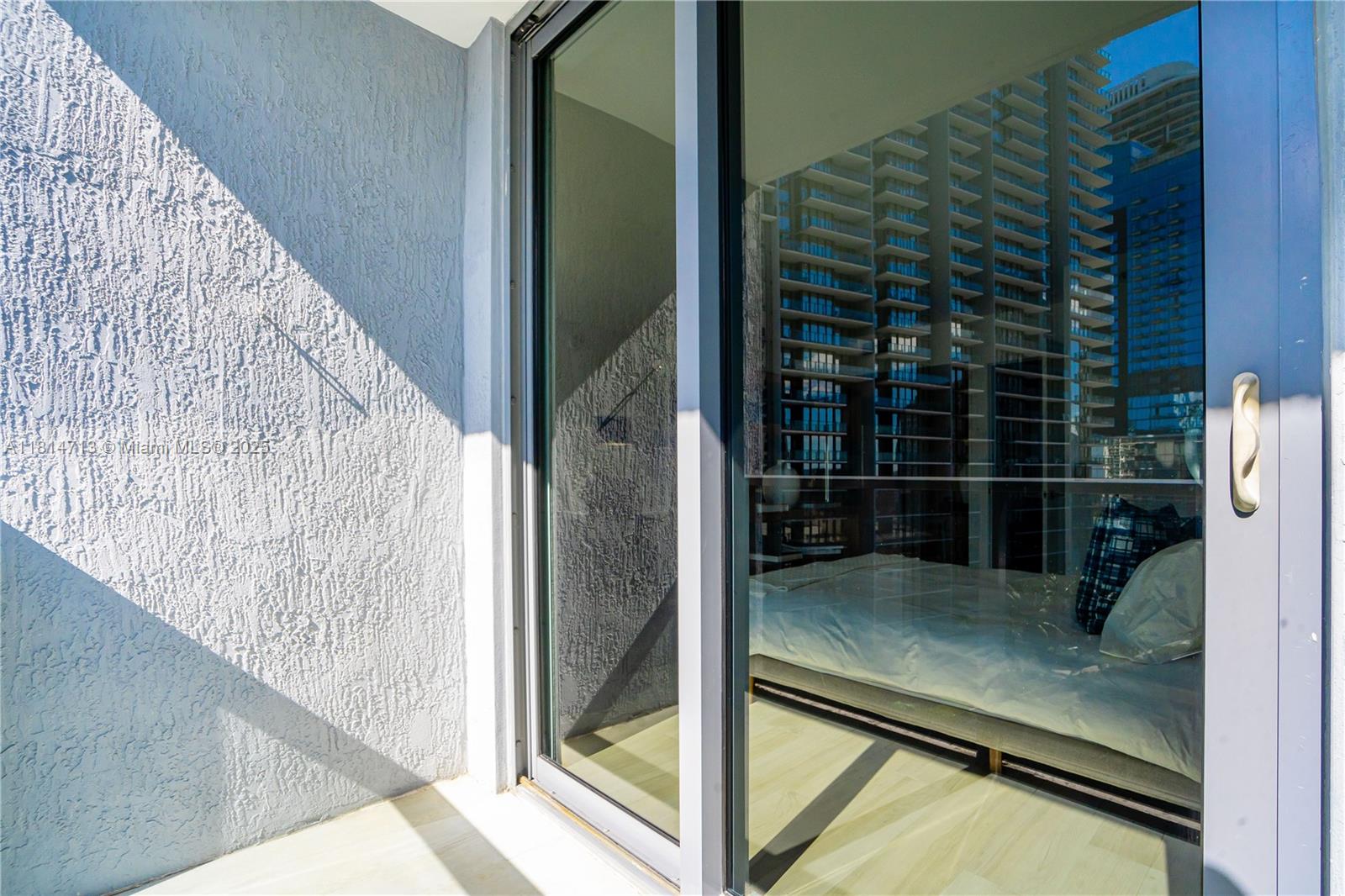 image Mybrickell14