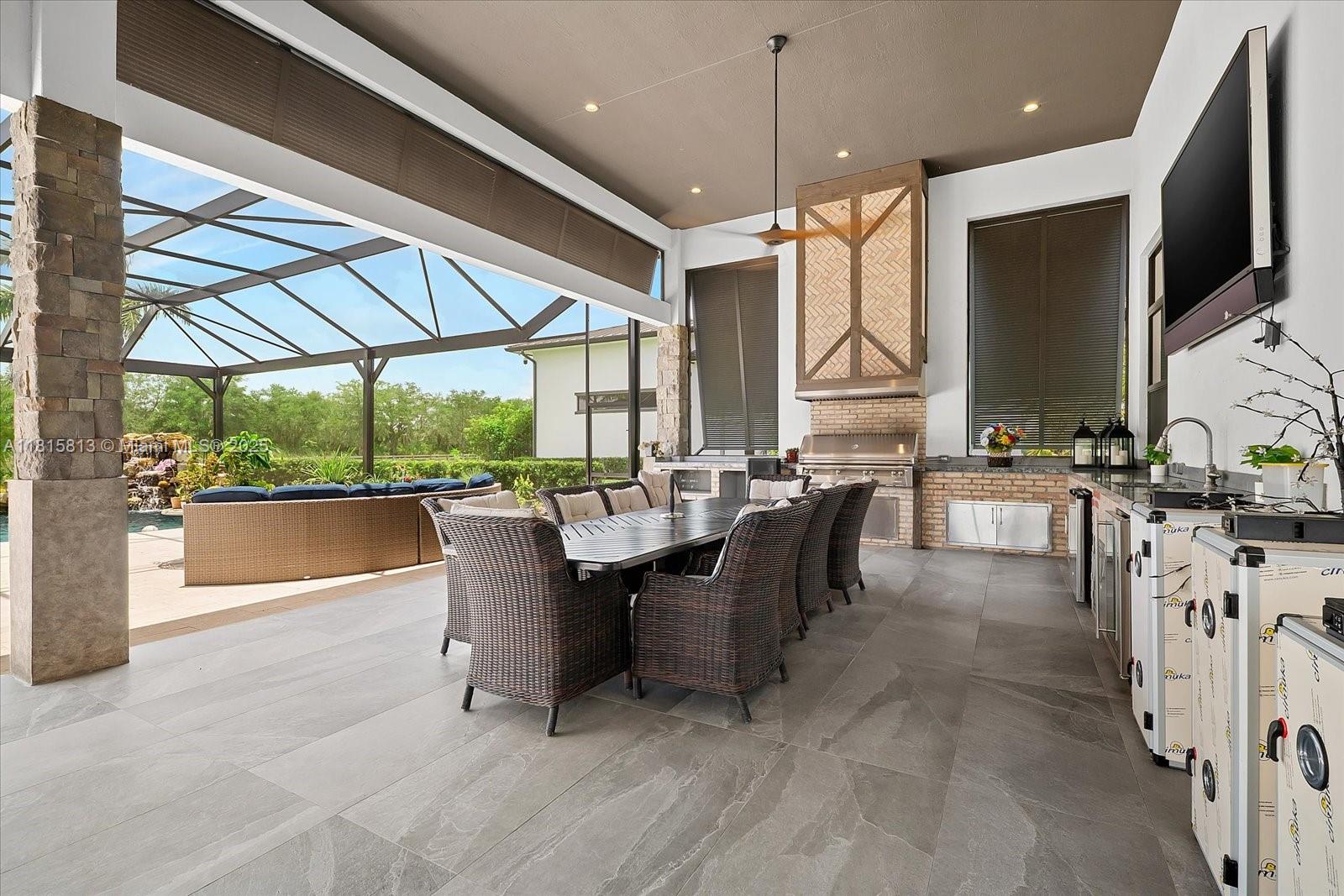 16675 C 24th Canal Rd Port St Lucie, FL 34987