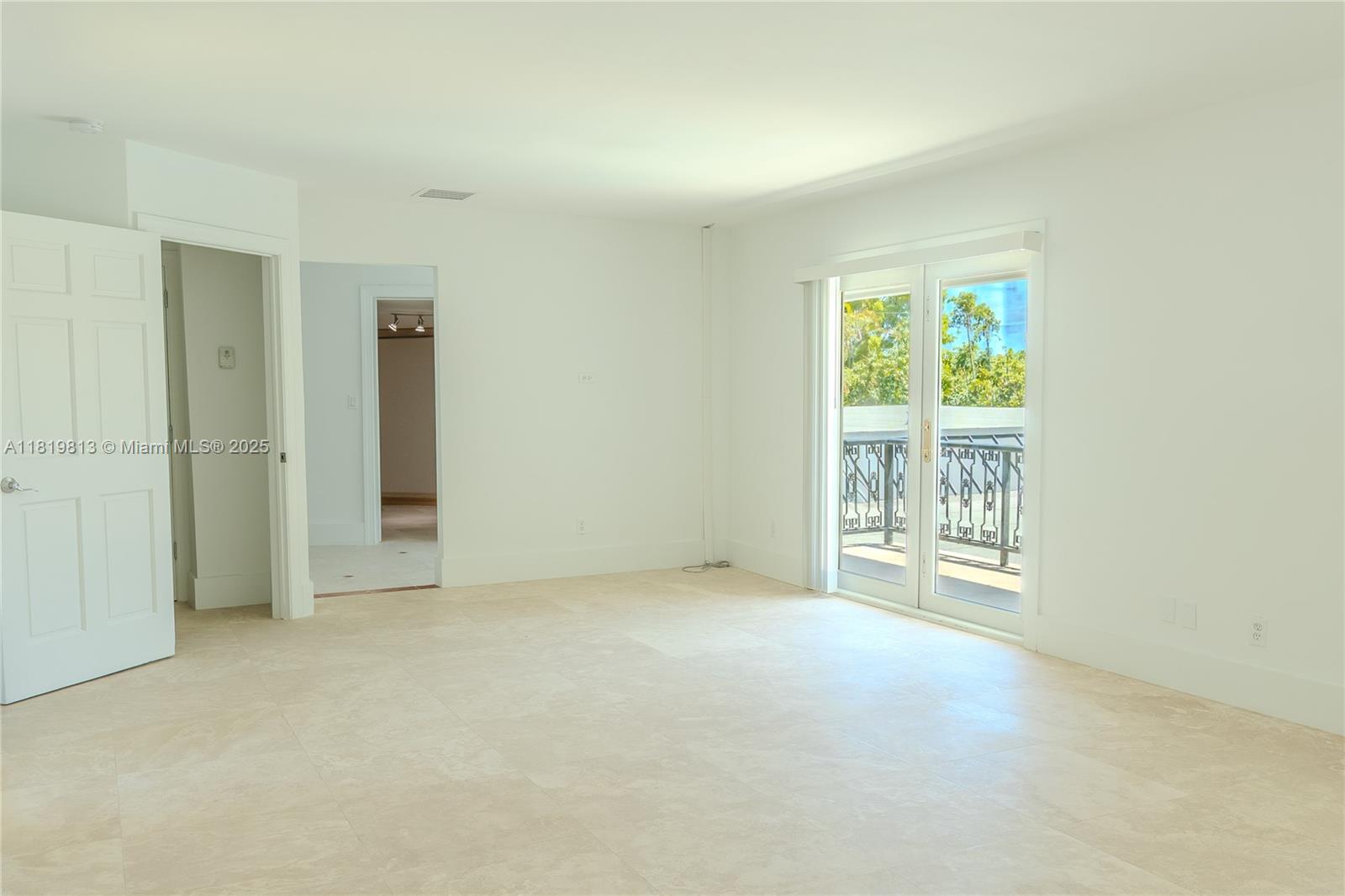 6540 SW 135th Ter Pinecrest, FL 33156