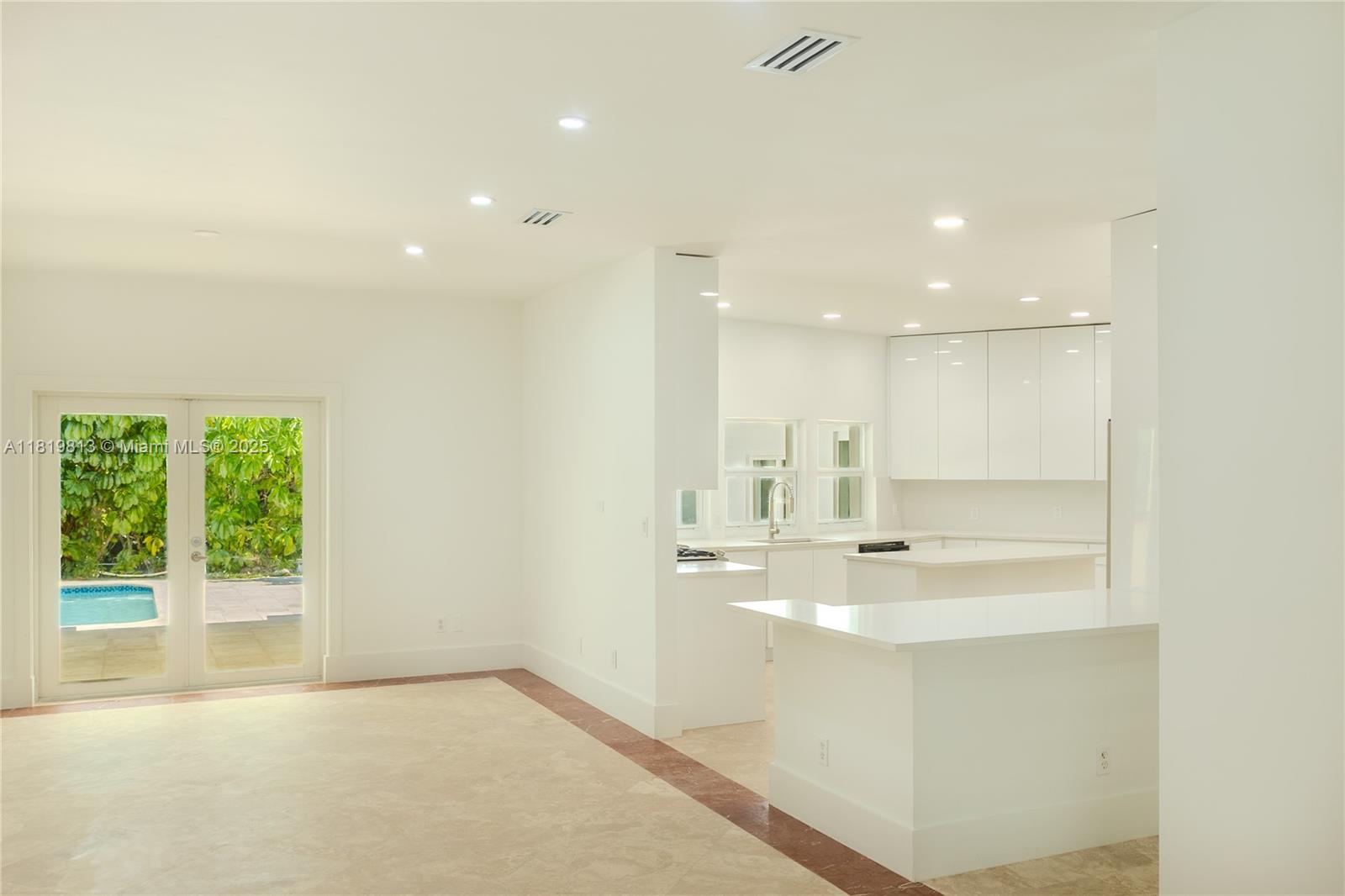 6540 SW 135th Ter Pinecrest, FL 33156