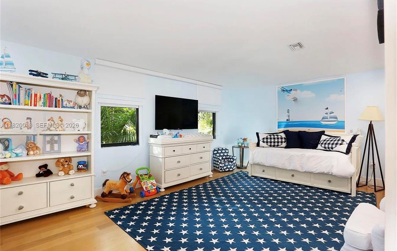 6611 Leonardo St Coral Gables, FL 33146