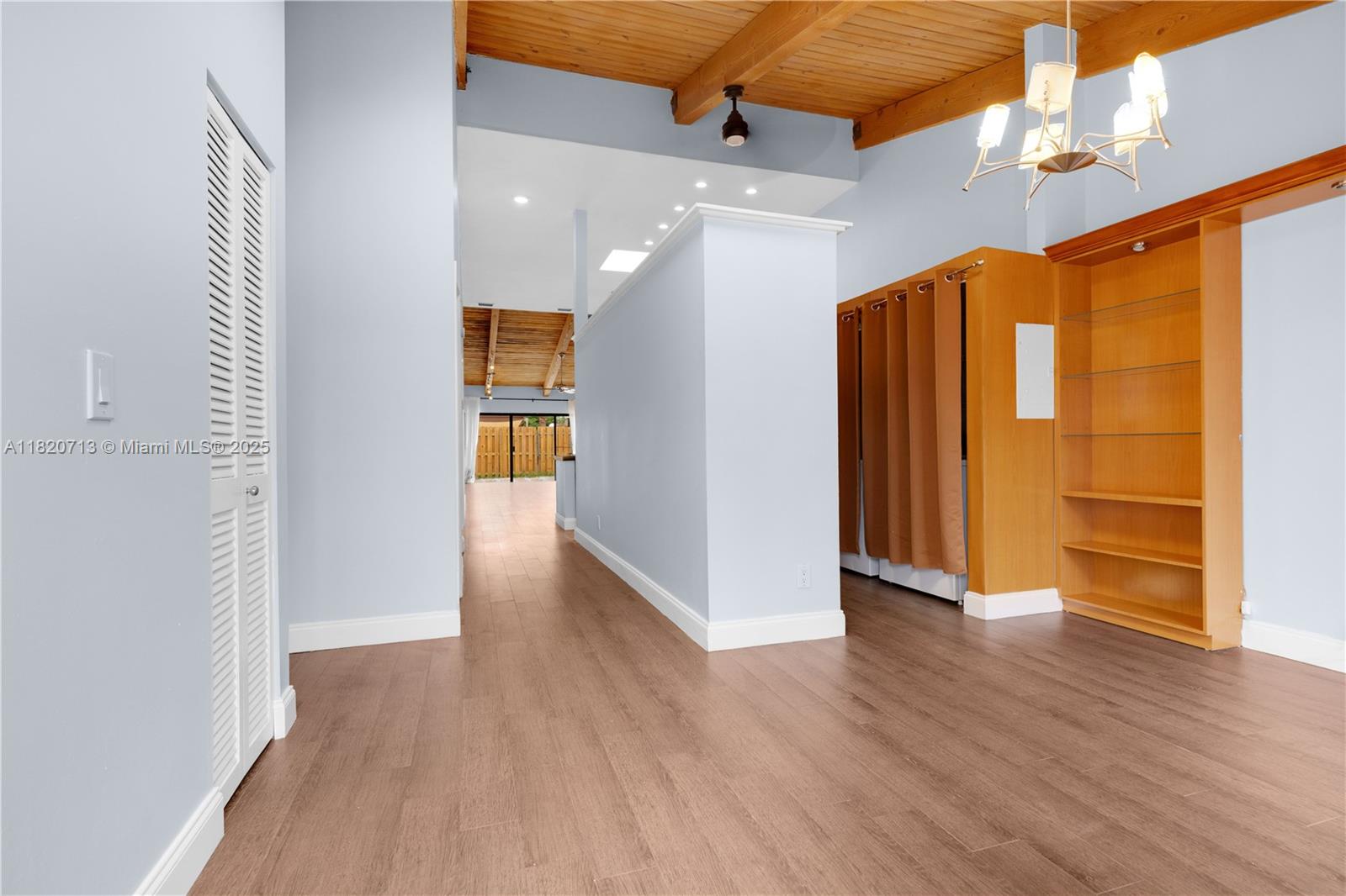 2627 S Parkview Dr #2627,Hallandale Beach, FL 33009