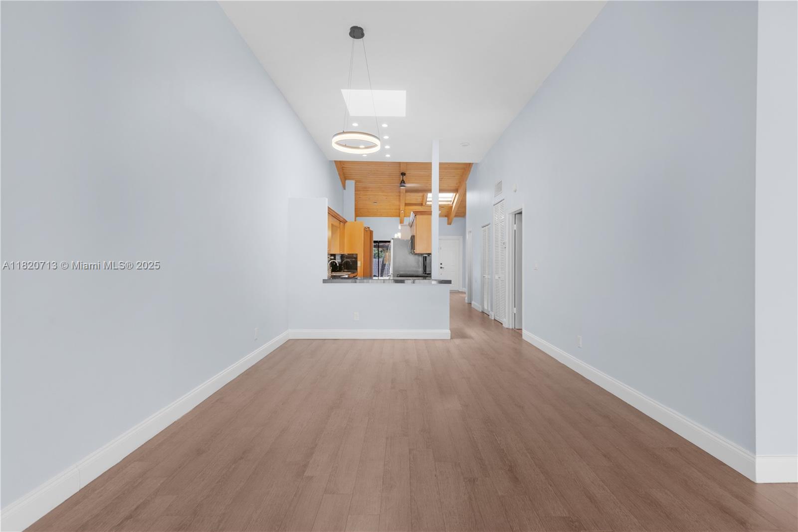 2627 S Parkview Dr #2627,Hallandale Beach, FL 33009