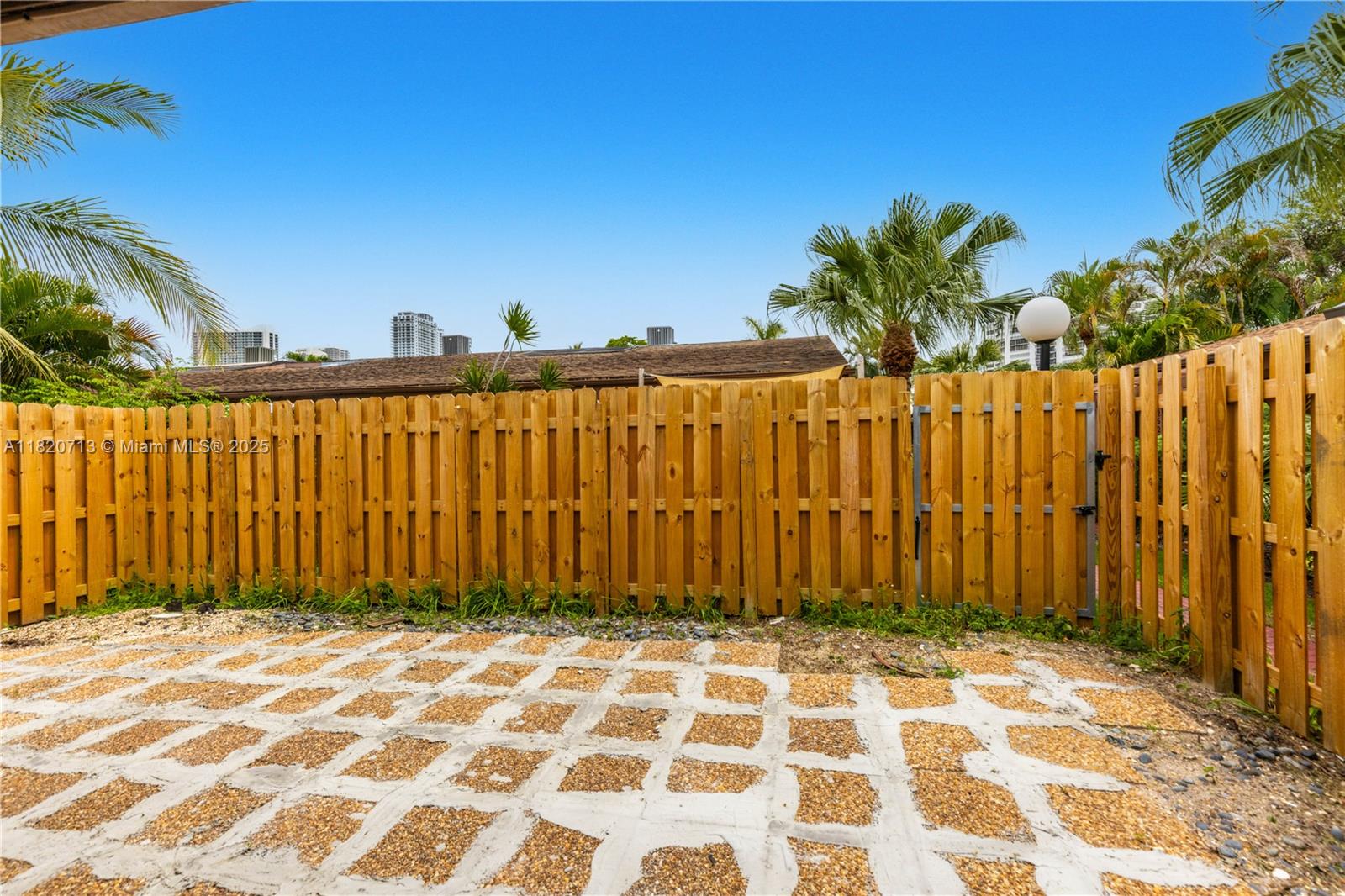 2627 S Parkview Dr #2627,Hallandale Beach, FL 33009