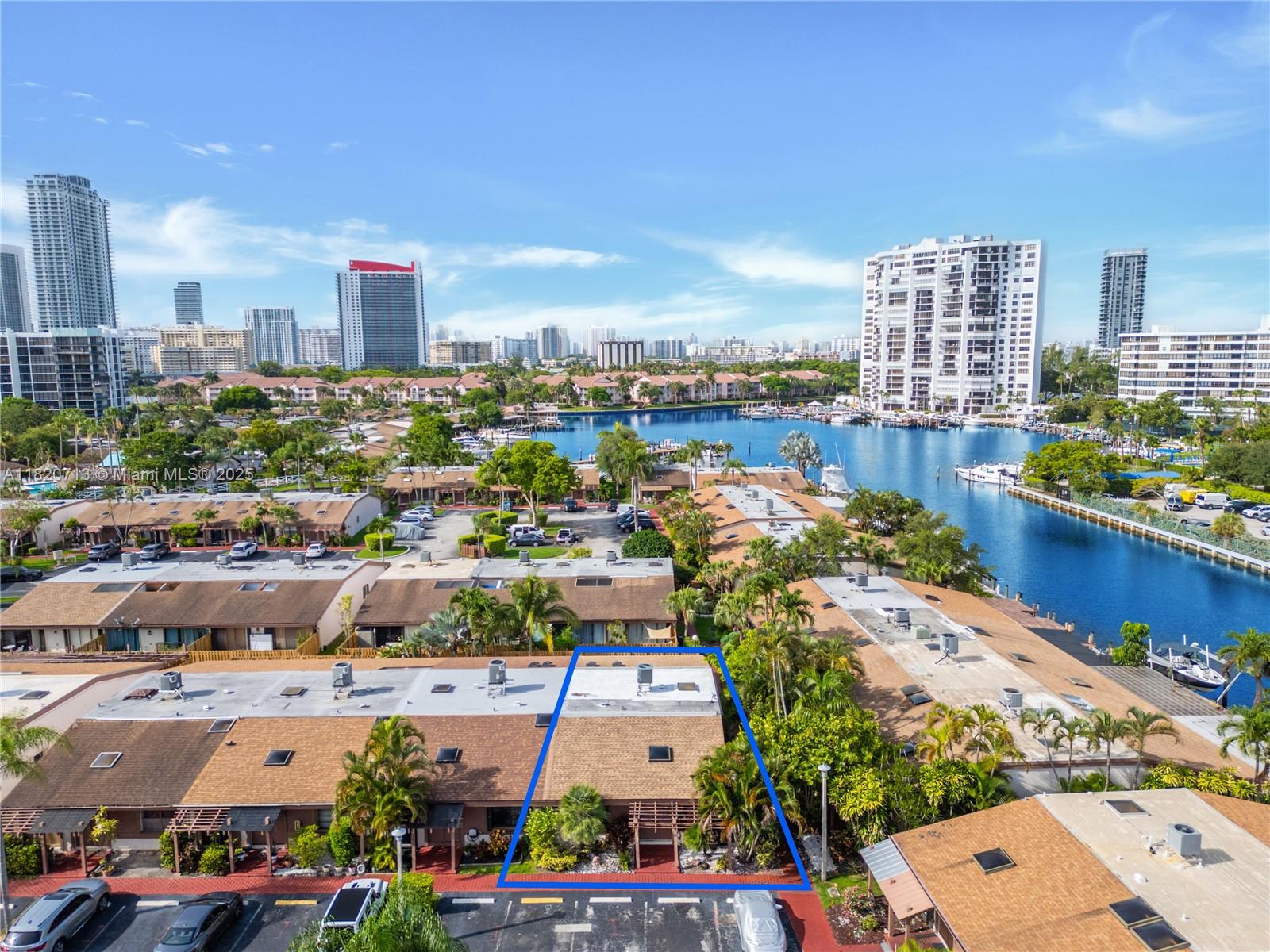 2627 S Parkview Dr #2627,Hallandale Beach, FL 33009