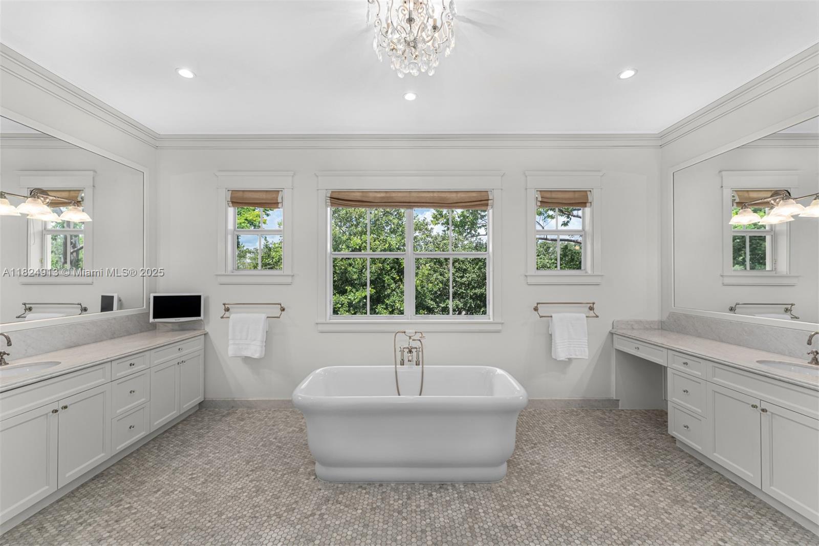 7415 SW 49th Pl,Miami, FL 33143