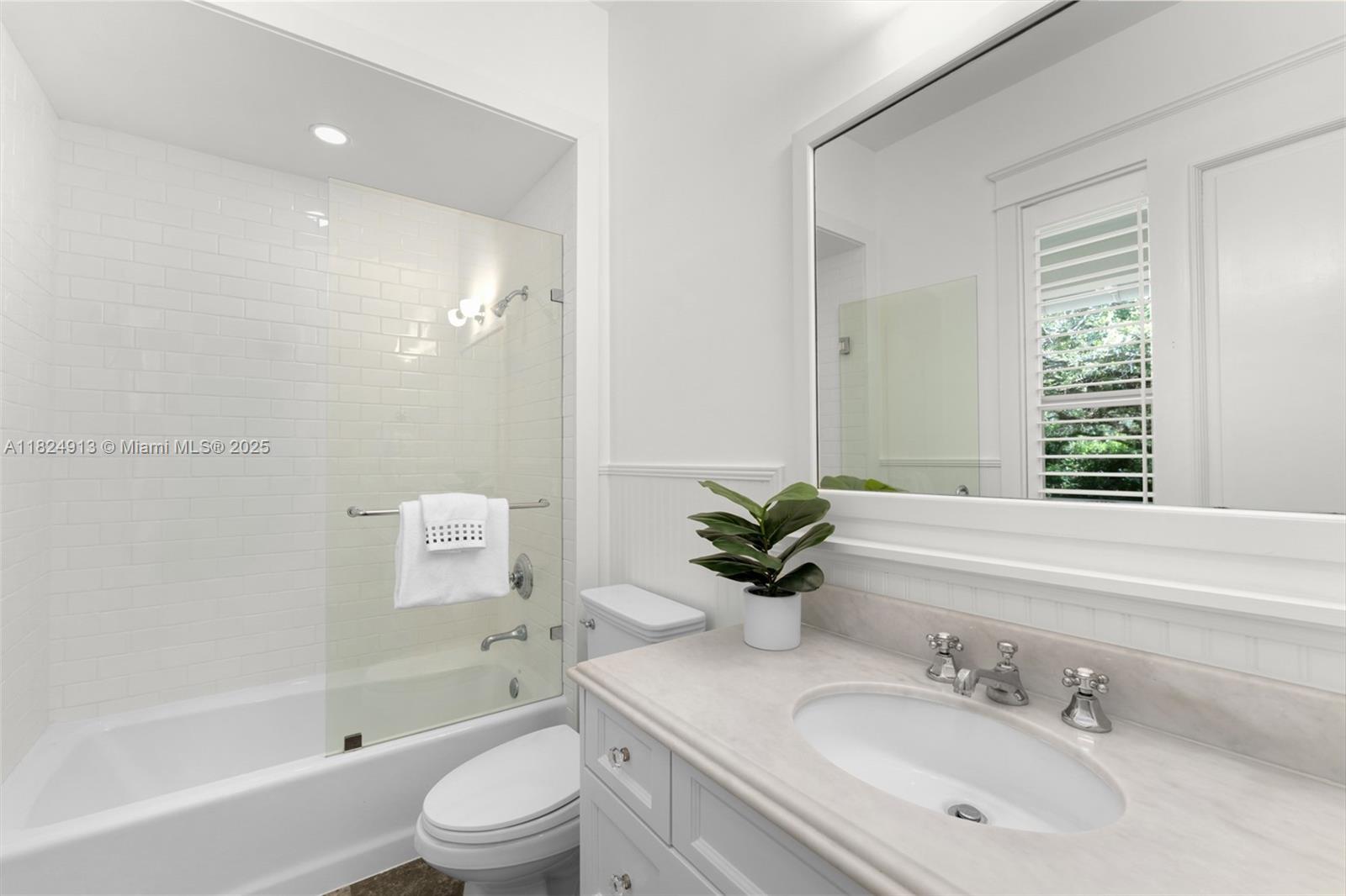 7415 SW 49th Pl,Miami, FL 33143