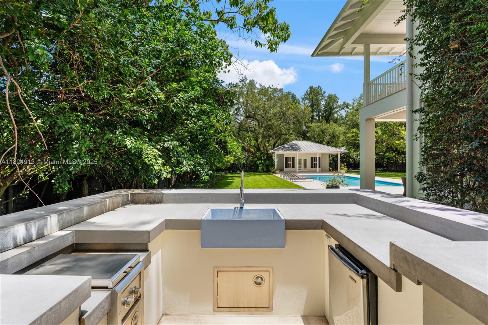 7415 SW 49th Pl,Miami, FL 33143