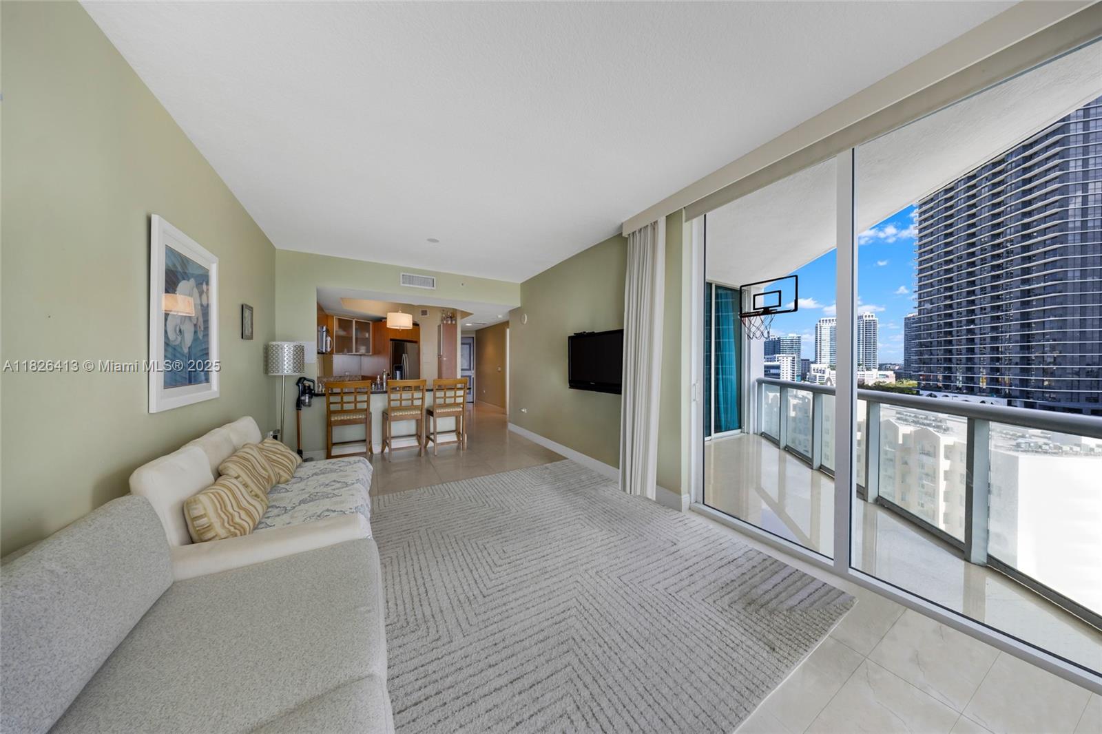 image Platinum Condo14