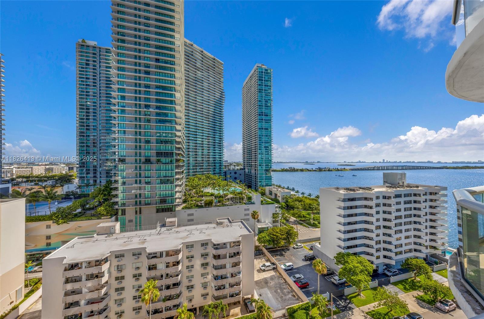 image Platinum Condo24