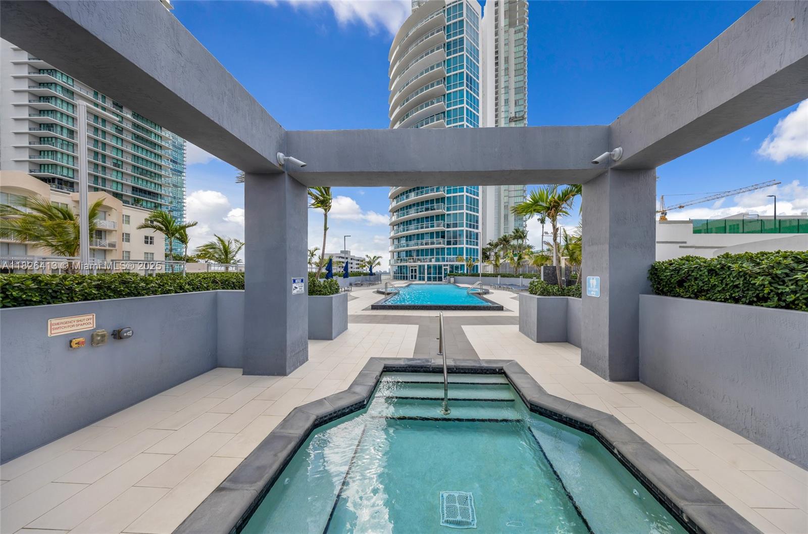image Platinum Condo28